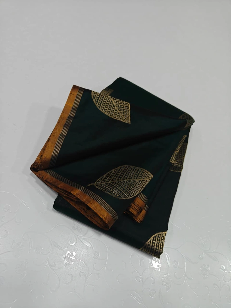 unique-collection-04553-a