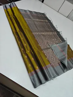 unique-collection-04574-m