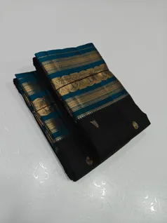 unique-collection-04597-a