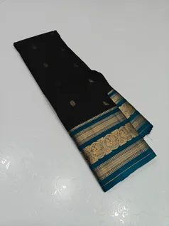 unique-collection-04597-b