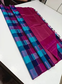 unique-collection-04623-i