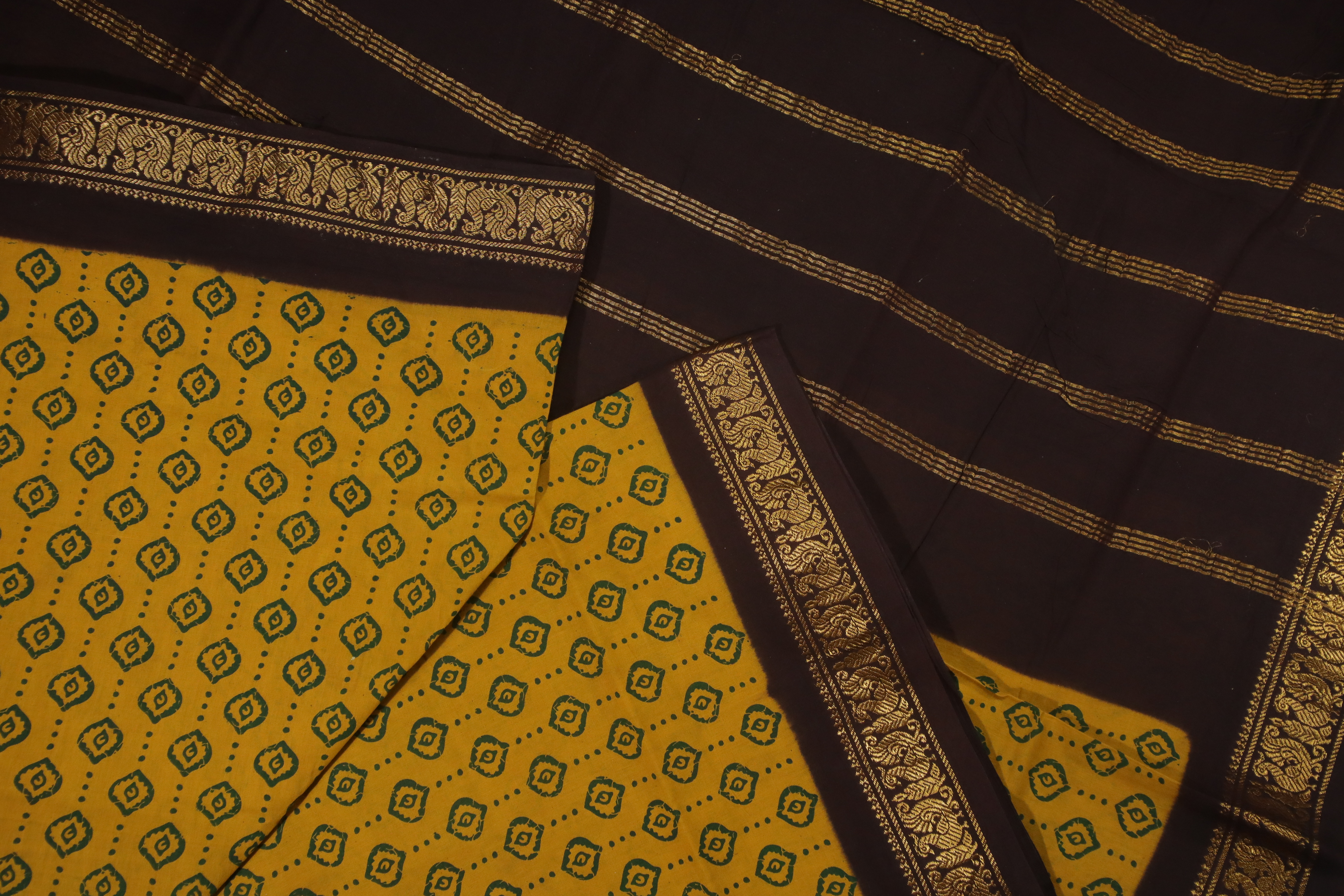 madurai-sungudi-saree-ss005699-b