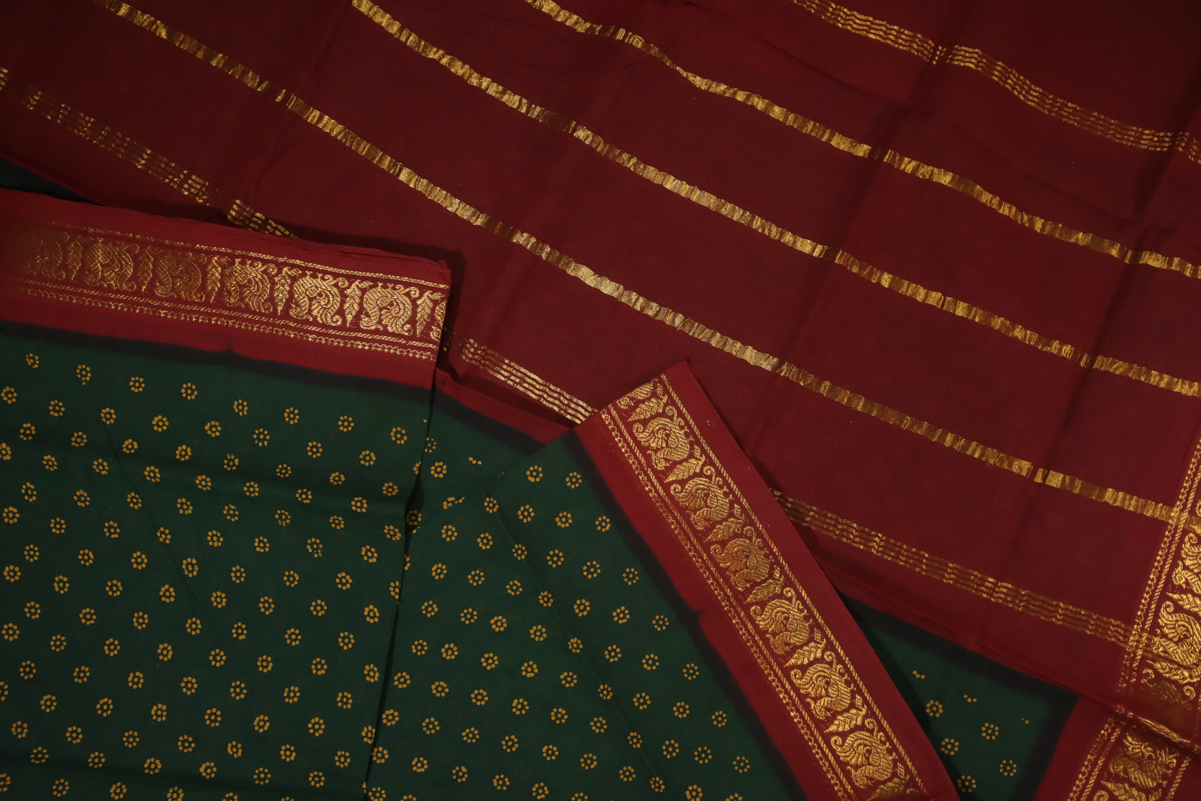 madurai-sungudi-saree-ss005711-b