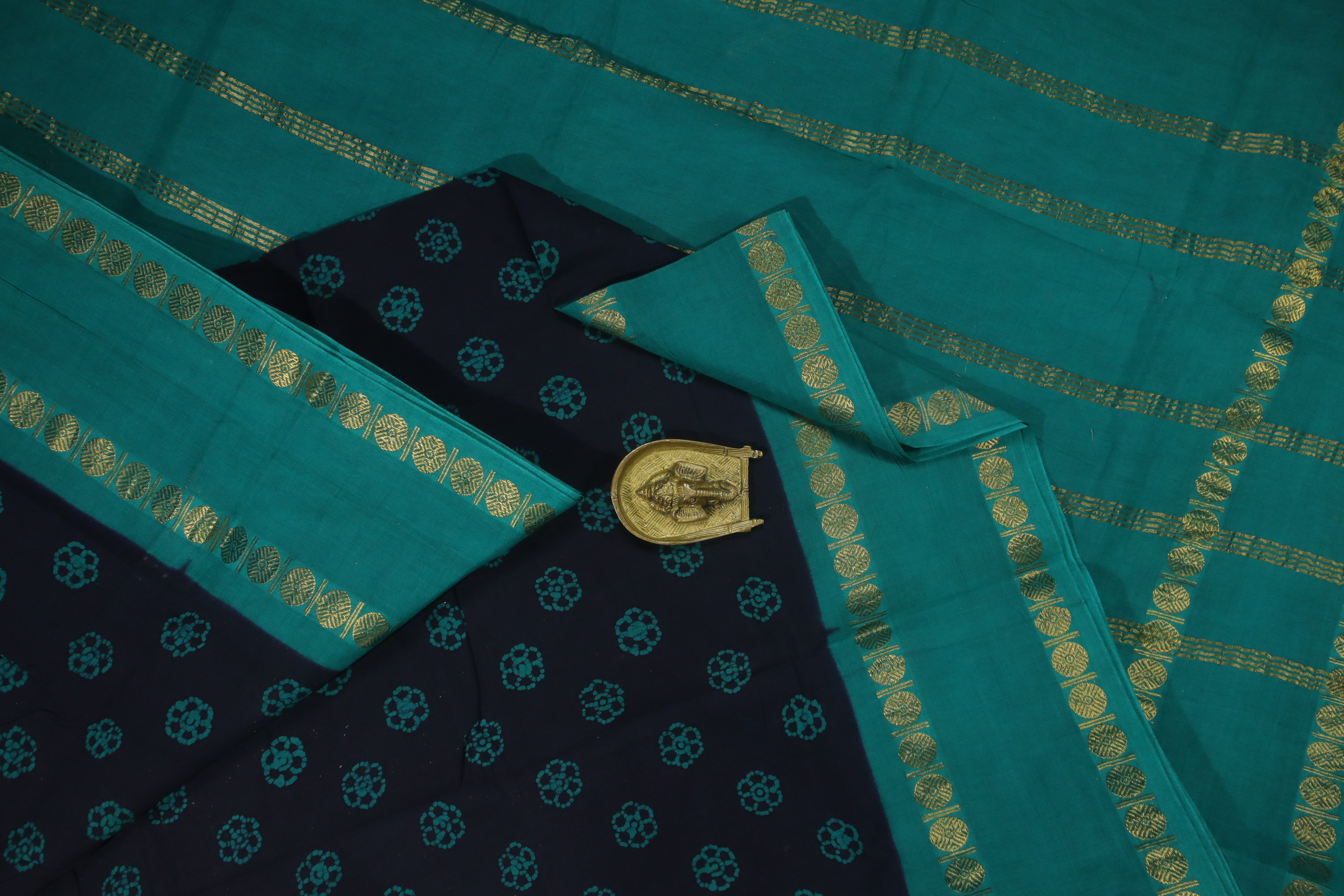 madurai-sungudi-saree-ss005650-a