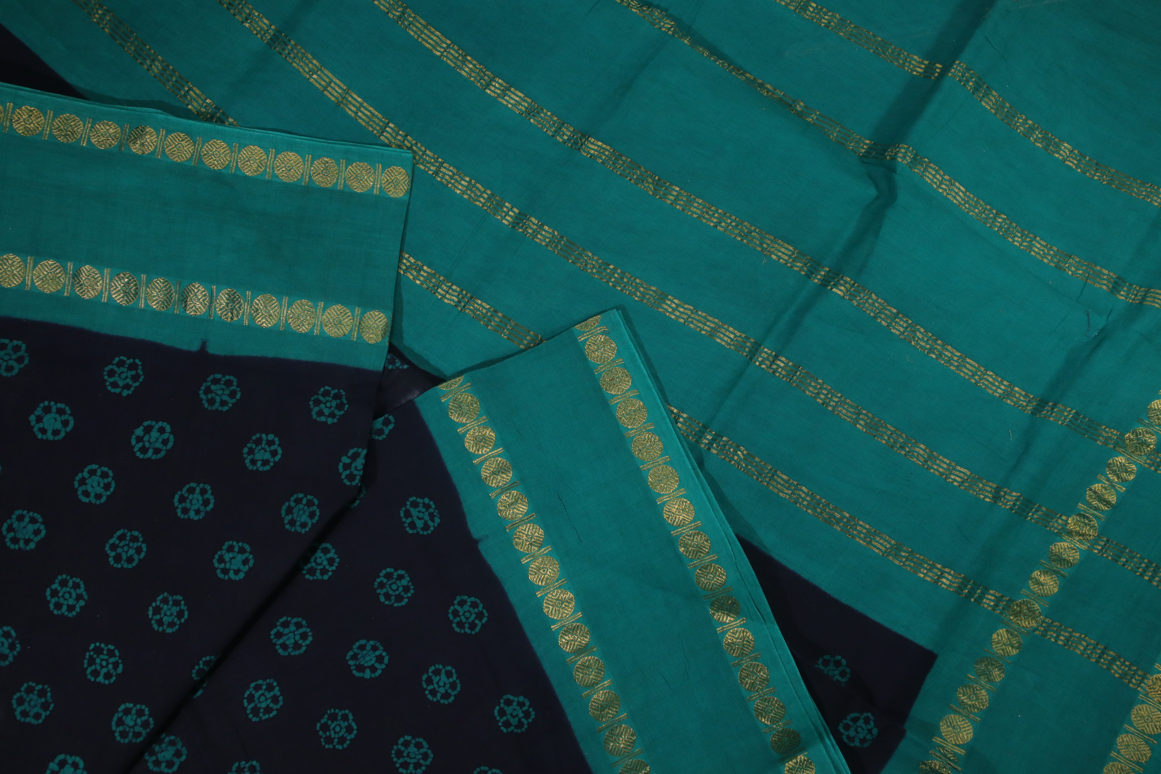 madurai-sungudi-saree-ss005650-b