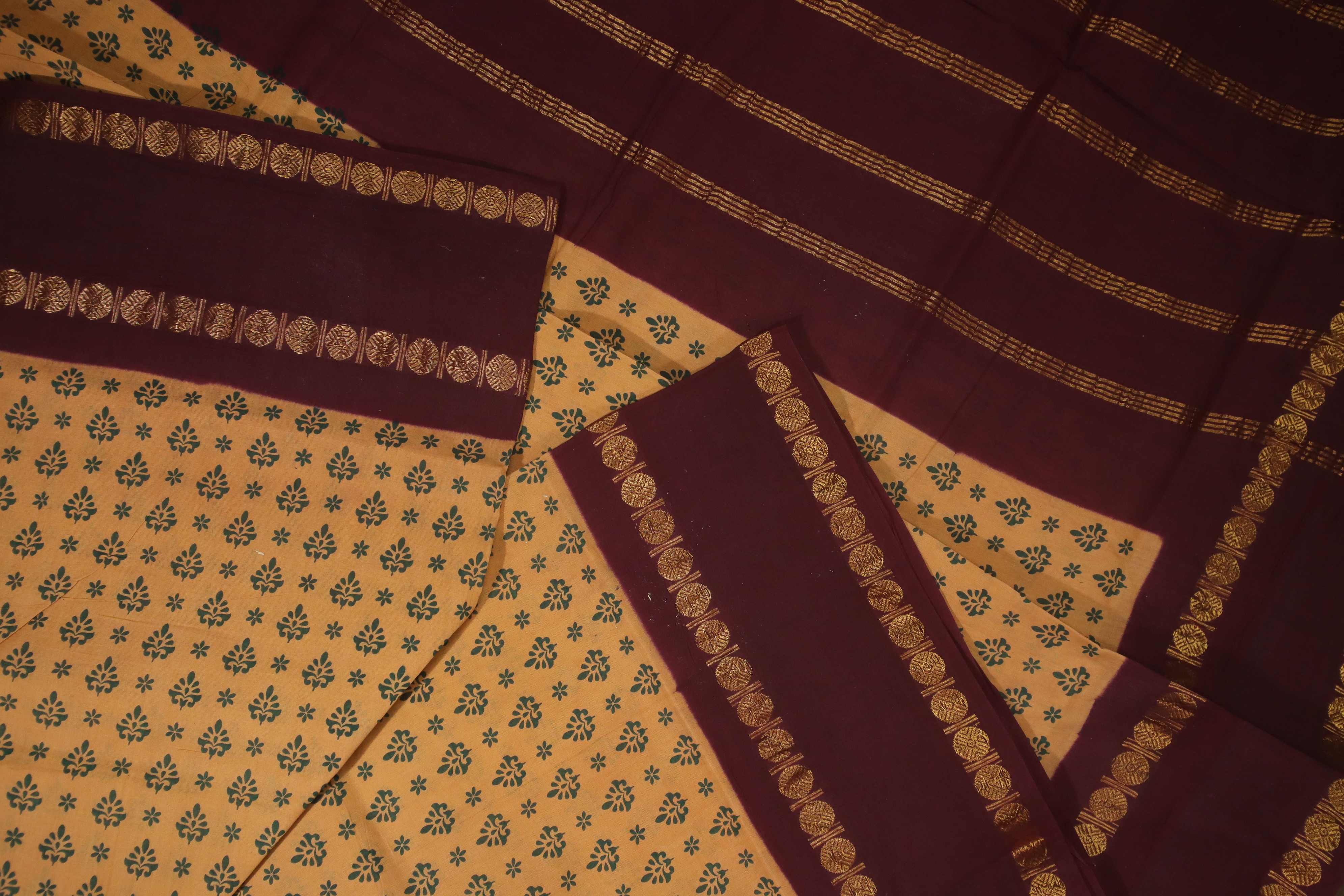 madurai-sungudi-saree-ss005665-b