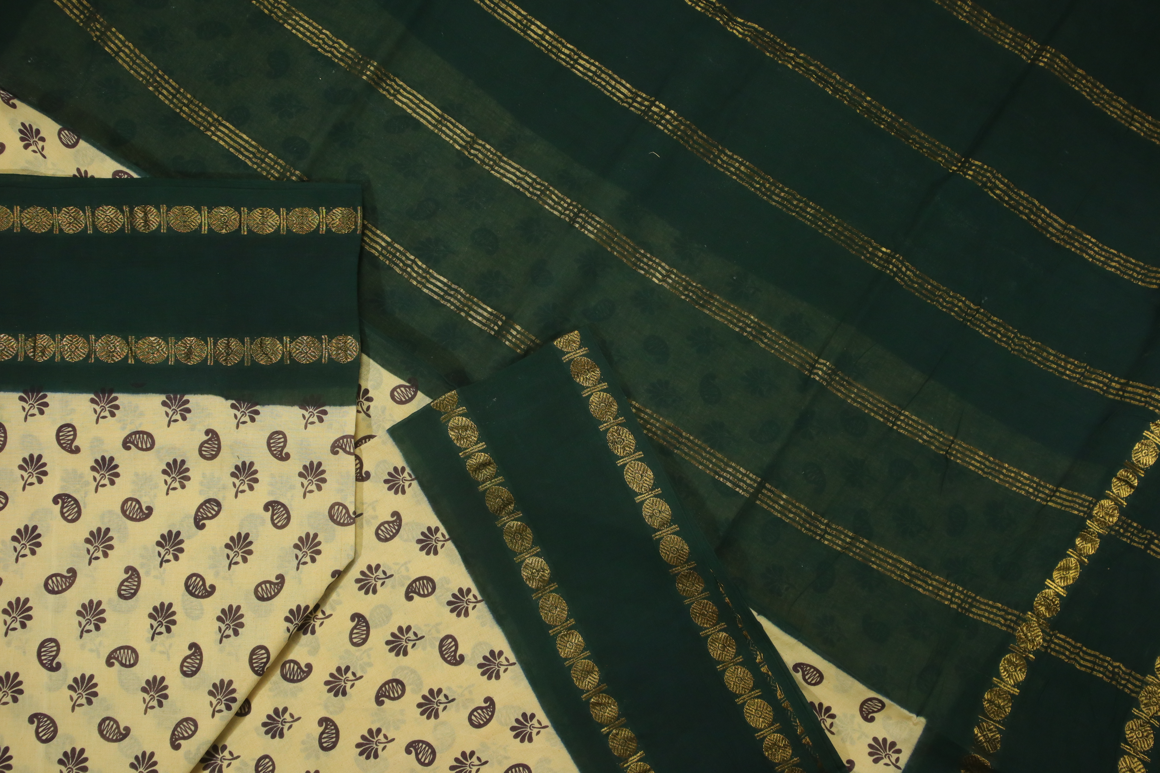 madurai-sungudi-saree-ss005668-b