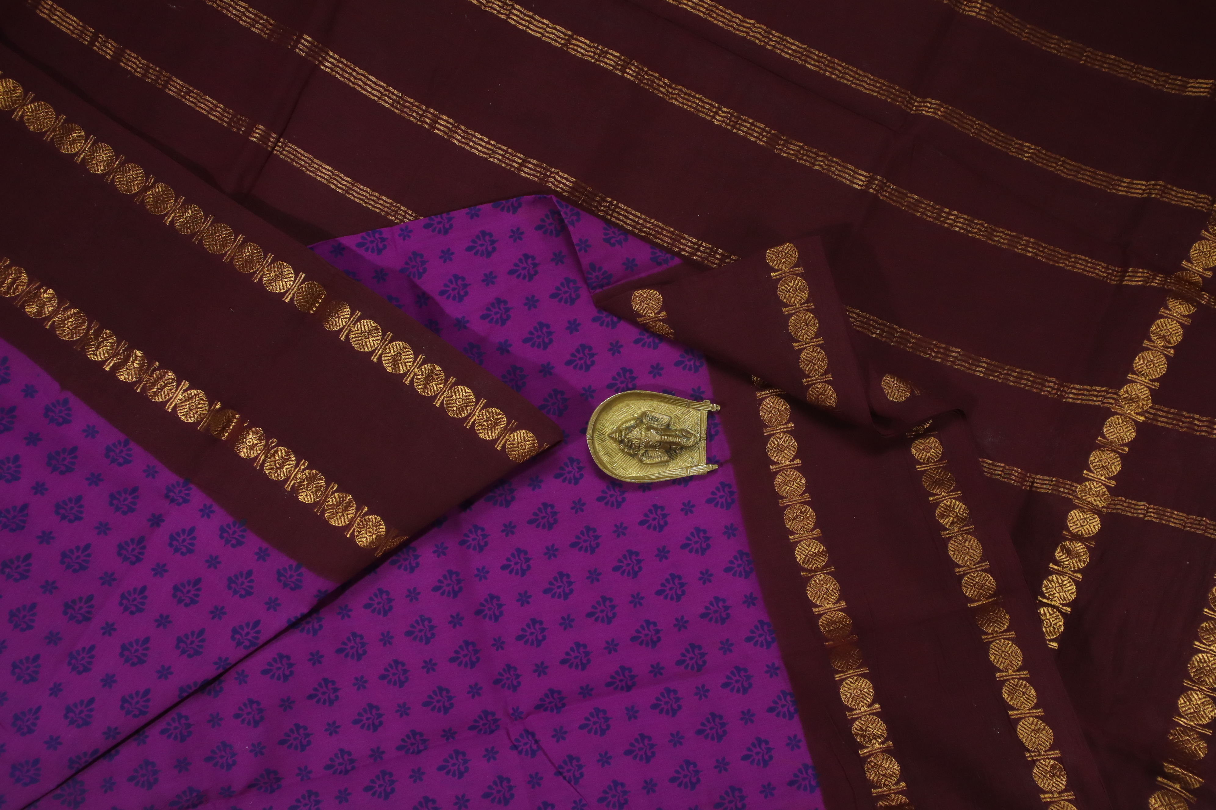 madurai-sungudi-saree-ss005662-a