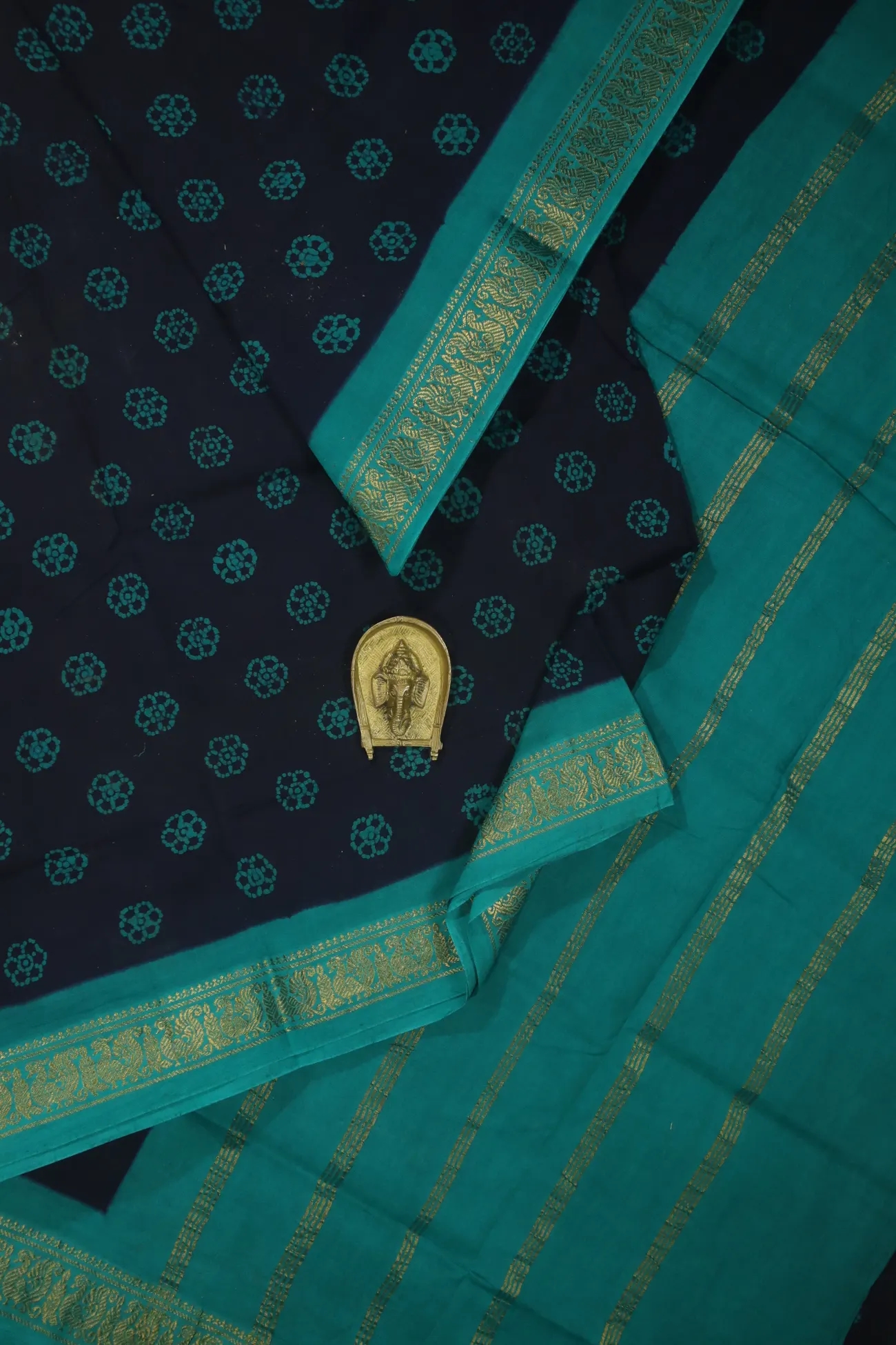 madurai-sungudi-saree-ss005677-a