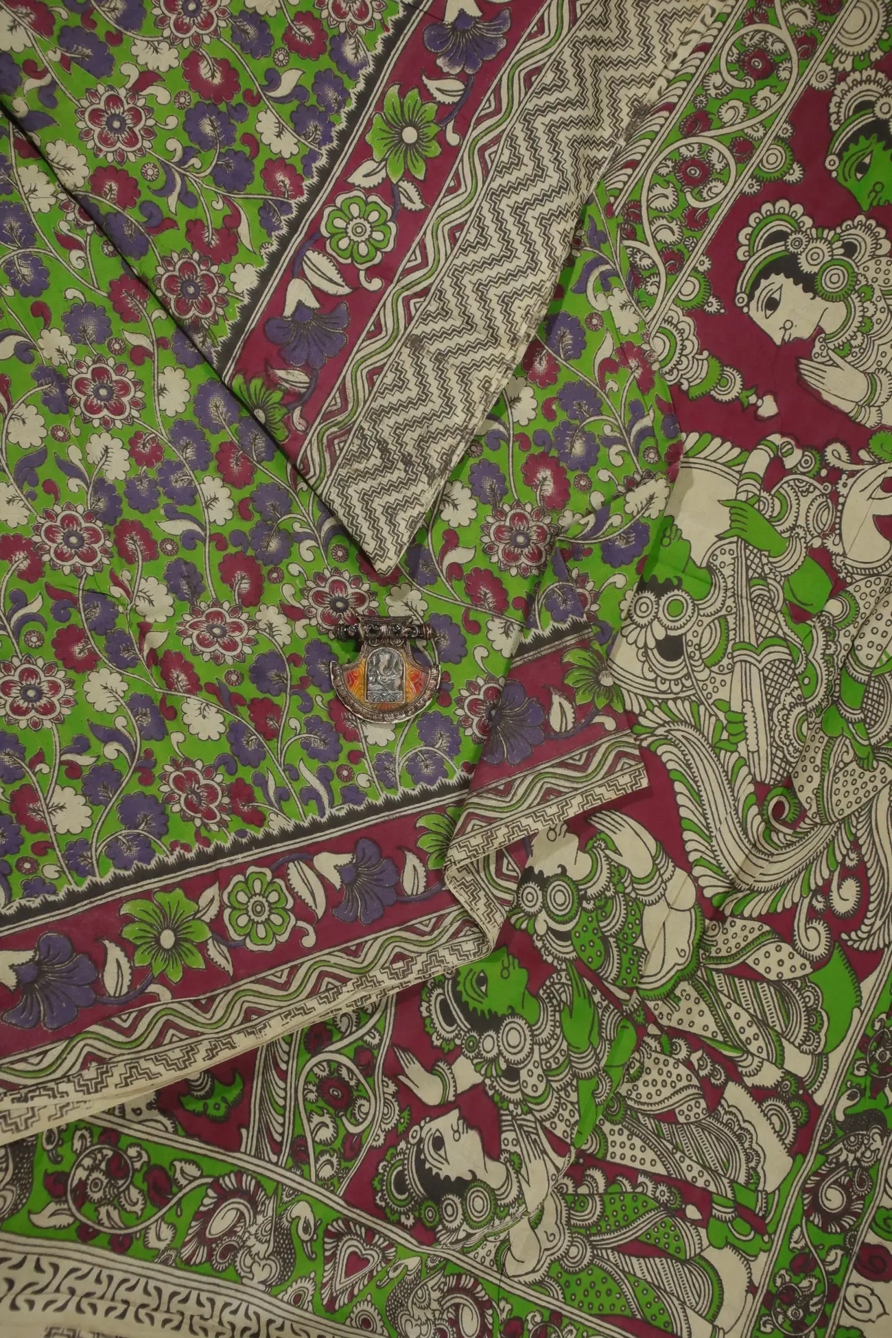 green-flowers-kalamkari-sarees-kk001213-a