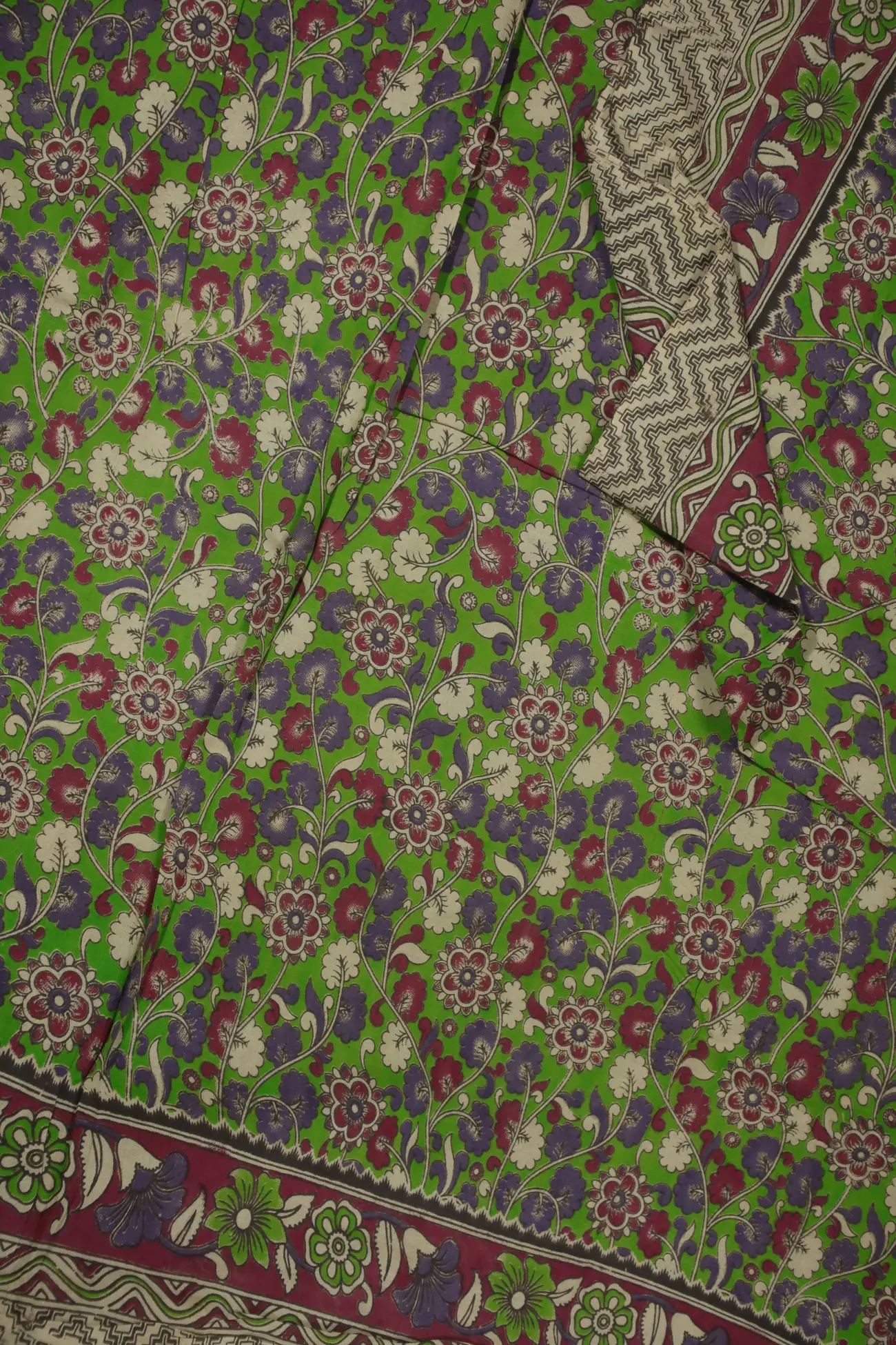 green-flowers-kalamkari-sarees-kk001213-c