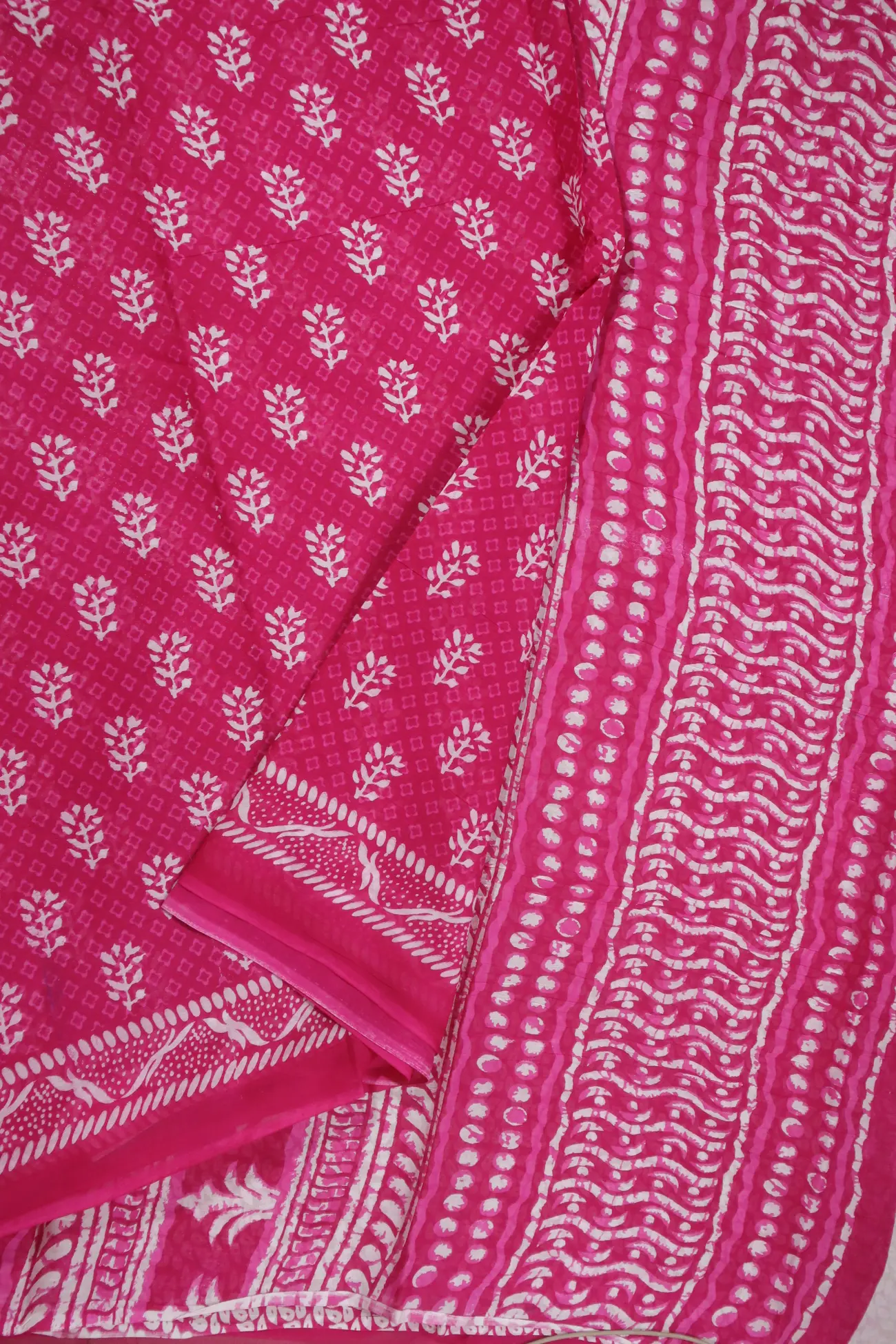 pink-flowers-mulmul-cotton-sarees-mm001720-b