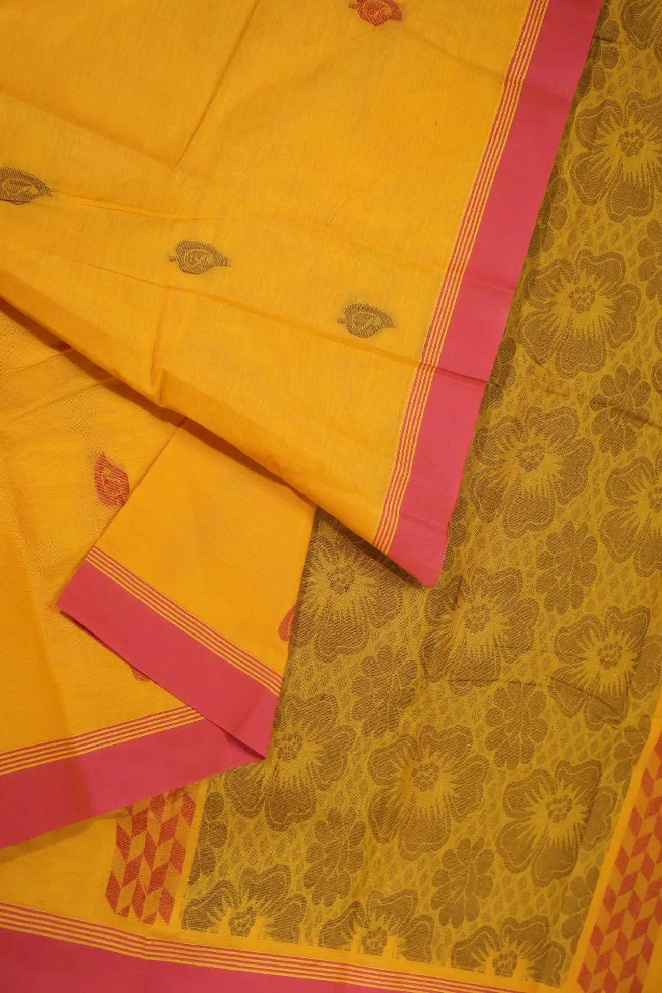 yellow-leaf-coimbatore-cotton-saree-cbe000272-b