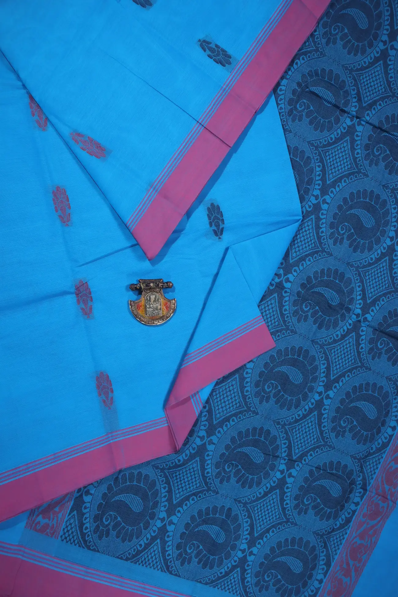 blue-flower-coimbatore-cotton-saree-cbe000208-a