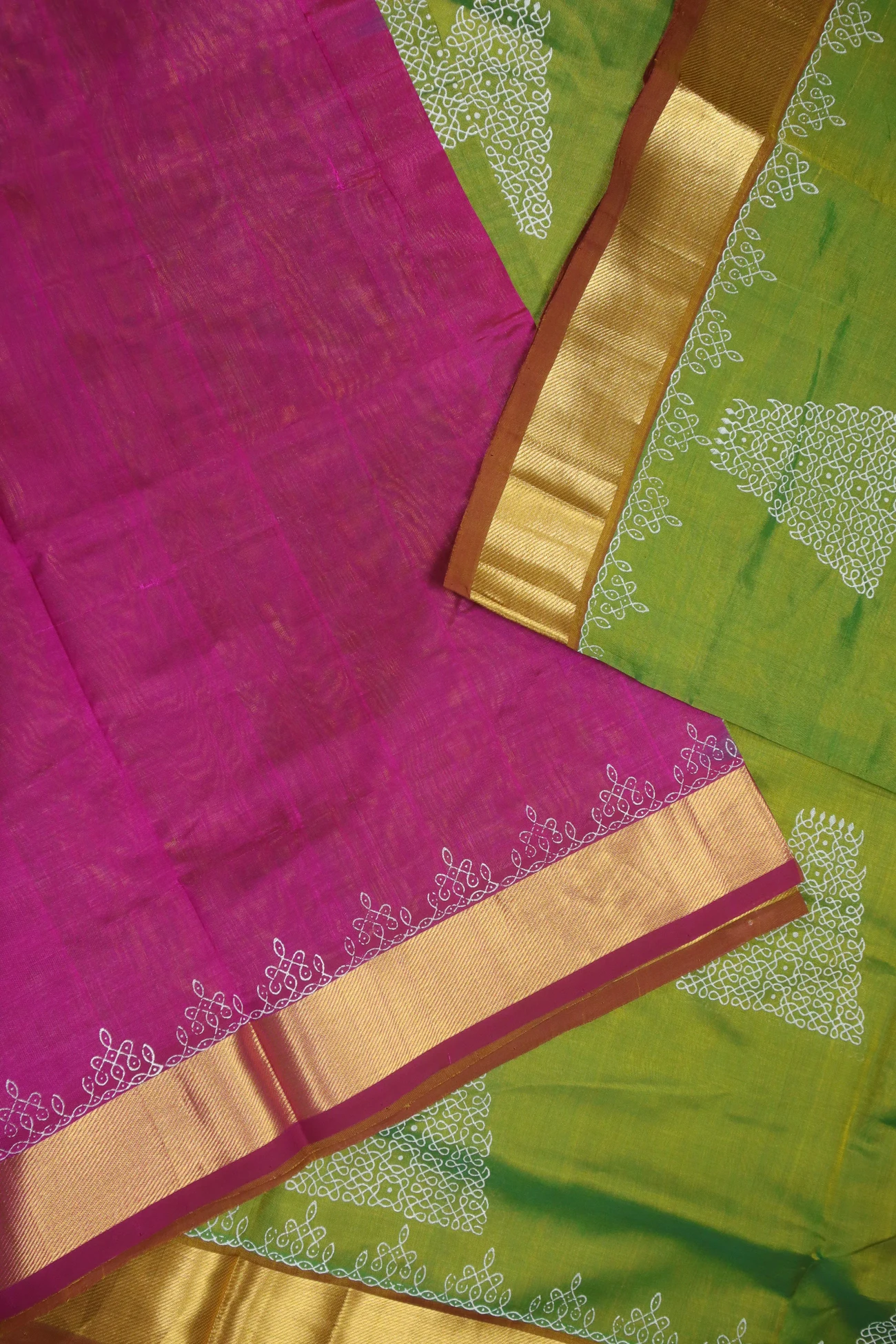 green-kolam-bavanji-border-kanchi-silk-cotton-saree-sc002726-g