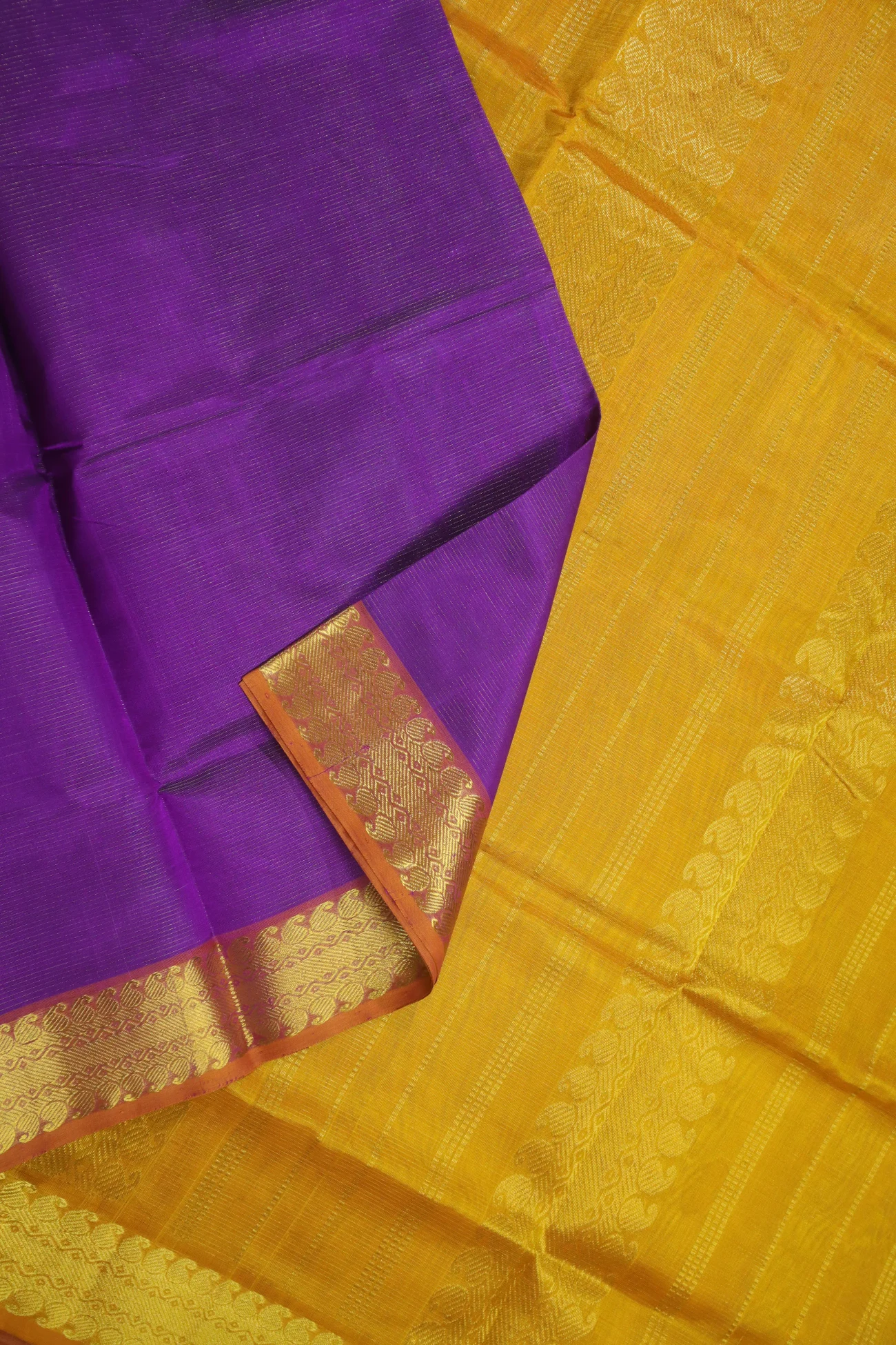 purple-vaira-oosi-diamond-needle-mango-kanchi-silk-cotton-saree-sc002723-c