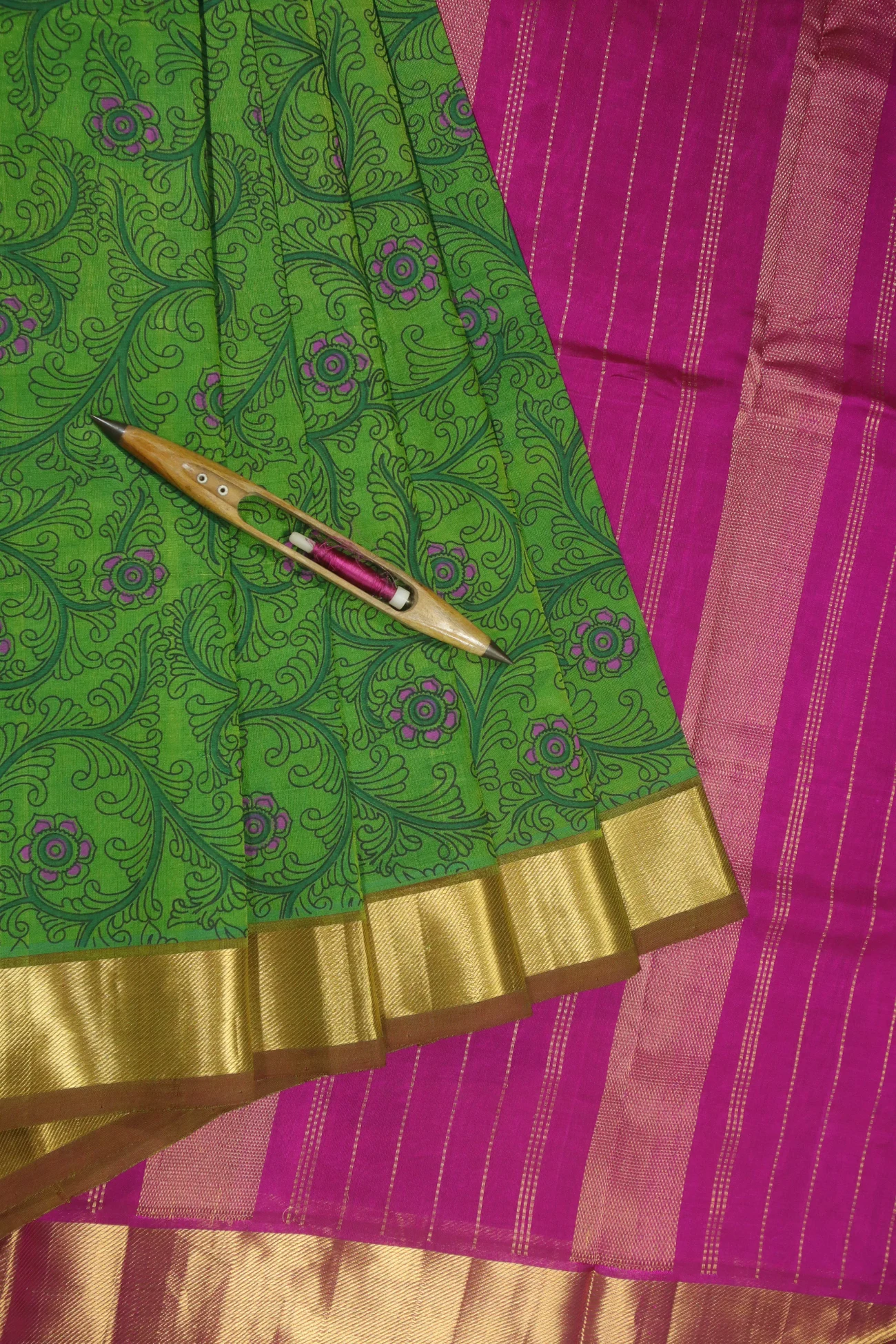 green-flowers-bavanji-border-kanchi-silk-cotton-saree-sc002742-a