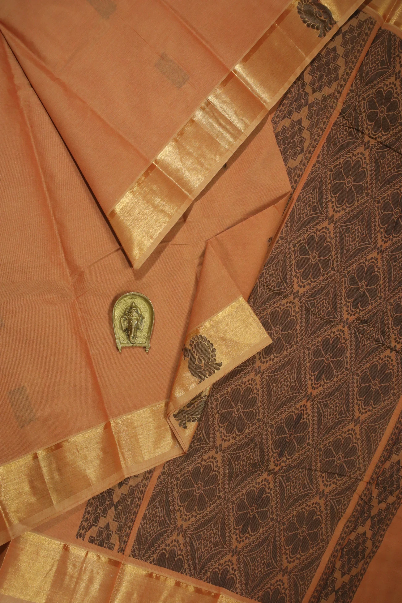 sandy-brown-peacock-coimbatore-cotton-saree-cbe000264-a