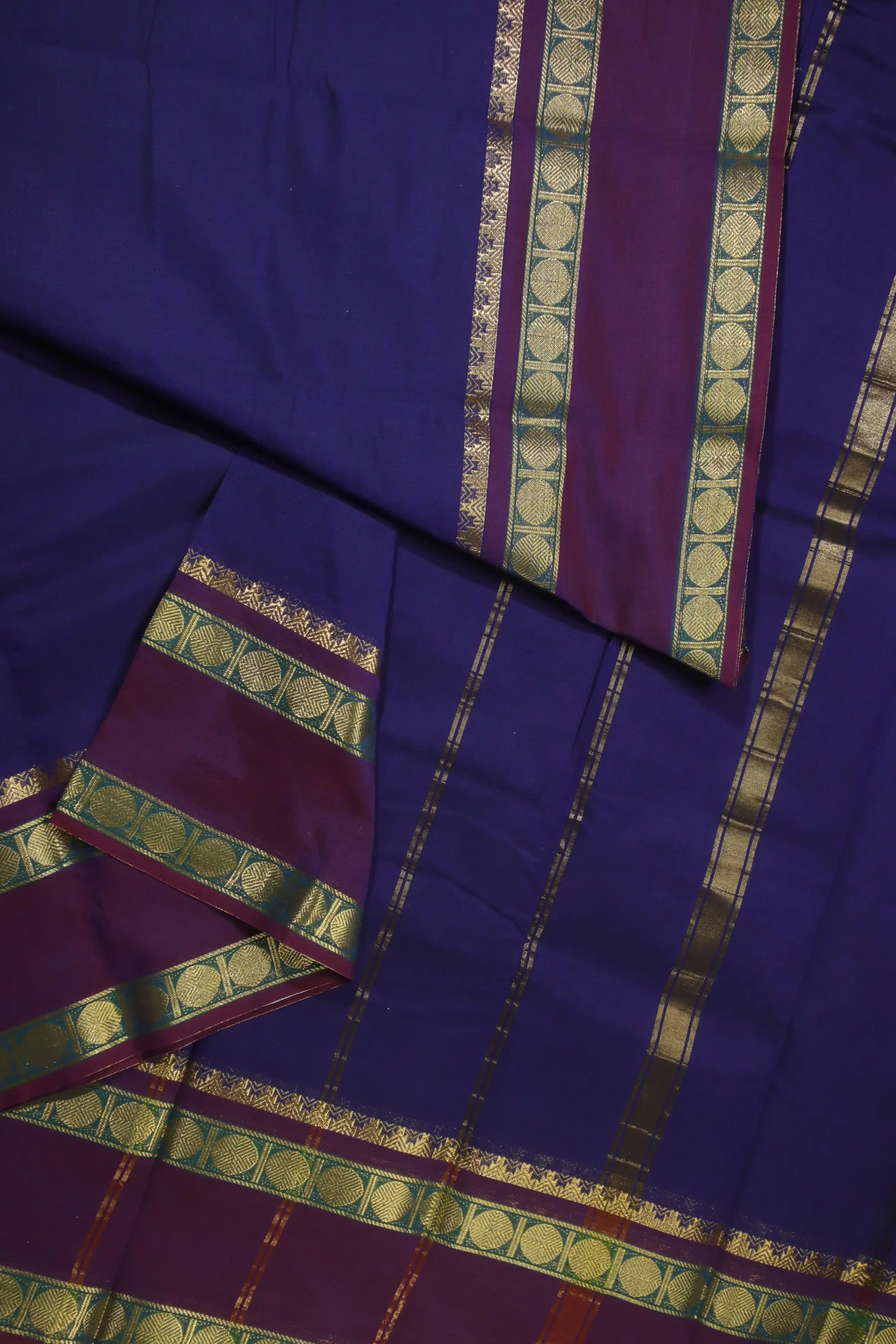 blue-ruthratcham-temple-kundavai-saree-kun000013-b