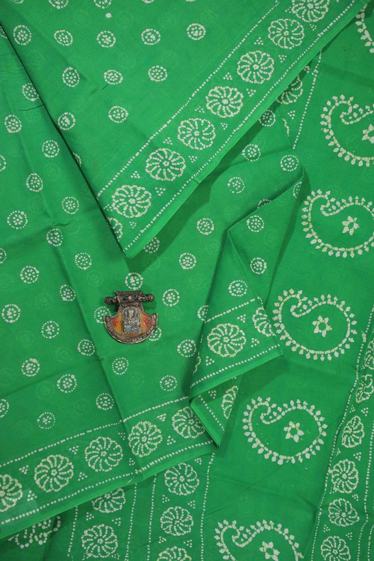 green-flower-madurai-sungudi-saree-ss005750-a