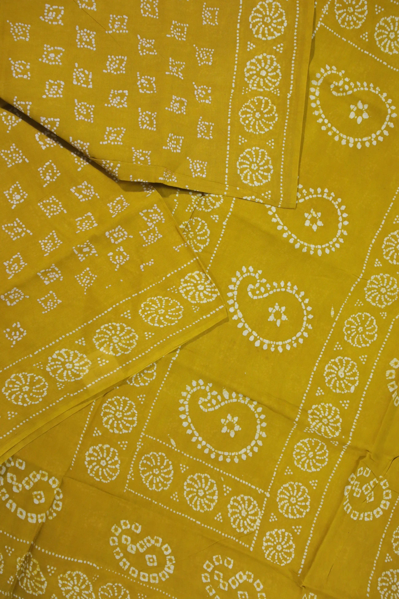 mustard-flower-madurai-sungudi-saree-ss005776-b