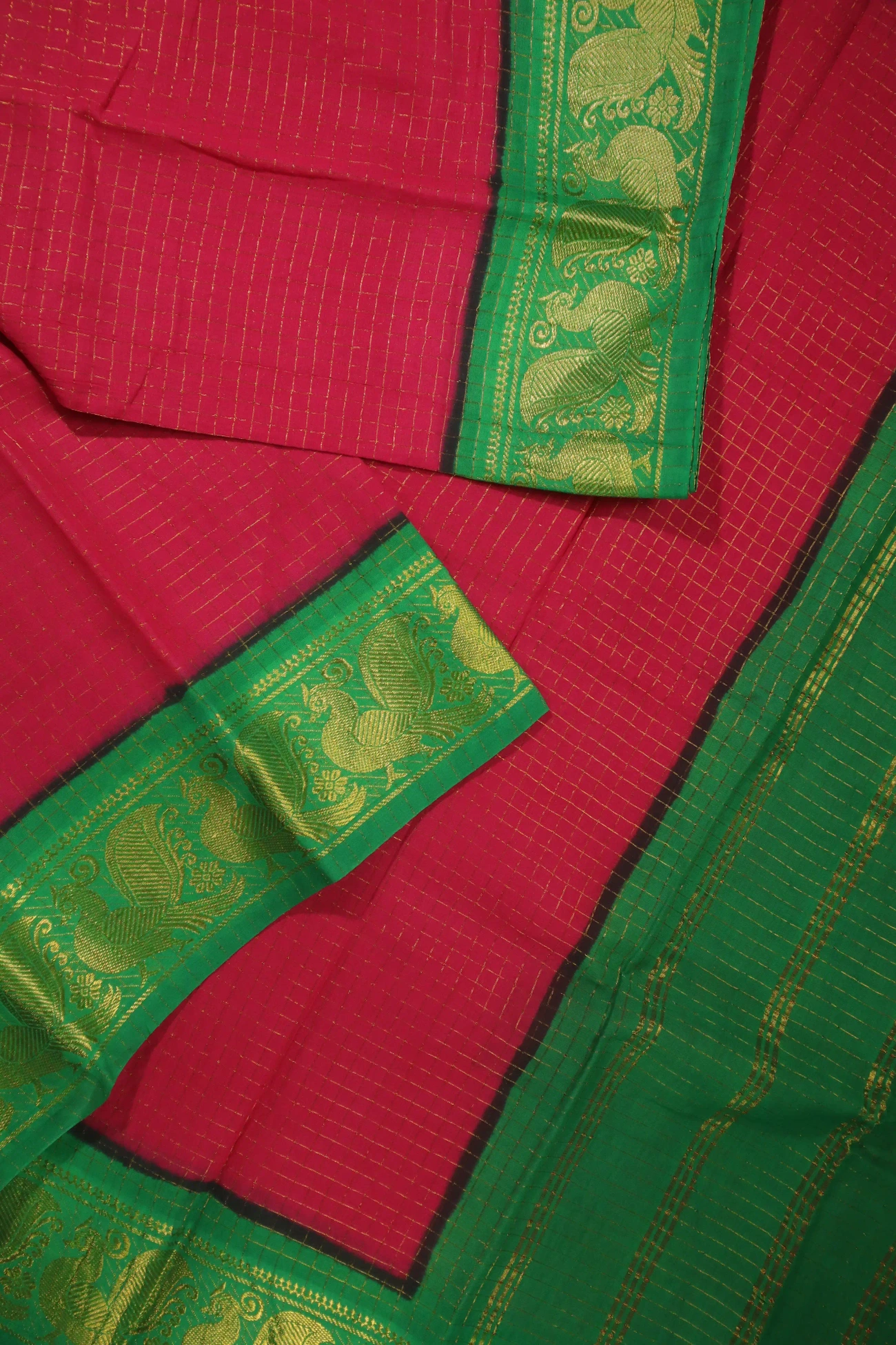 pink-peacock-madurai-sungudi-saree-ss005795-b