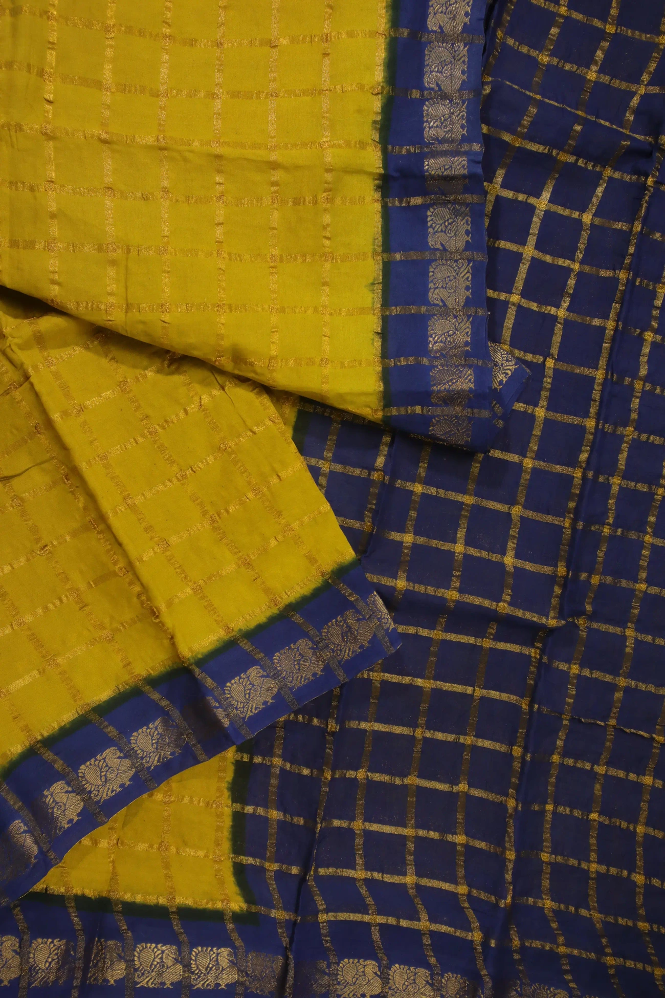 mustard-peacock-madurai-sungudi-saree-ss005719-b