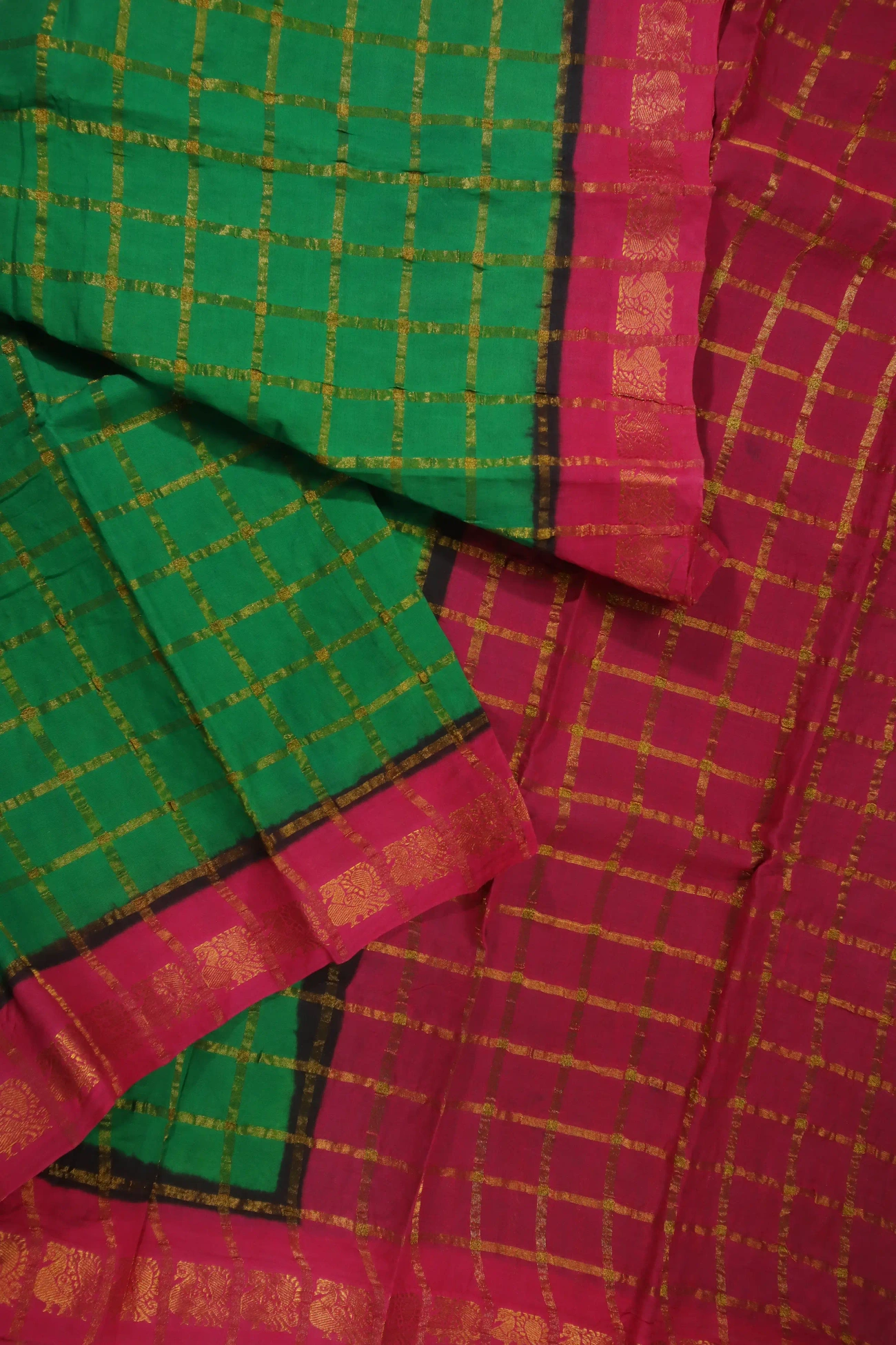 green-peacock-madurai-sungudi-saree-ss005718-b