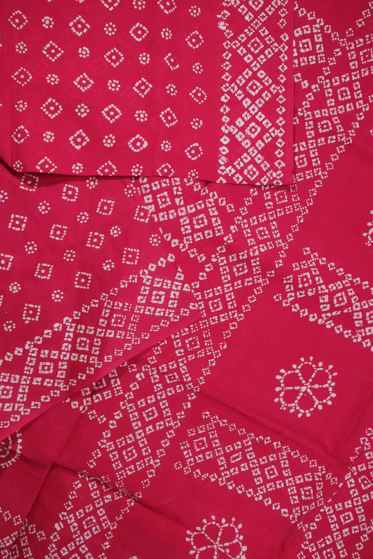 hot-pink-buttas-madurai-sungudi-saree-ss005748-b