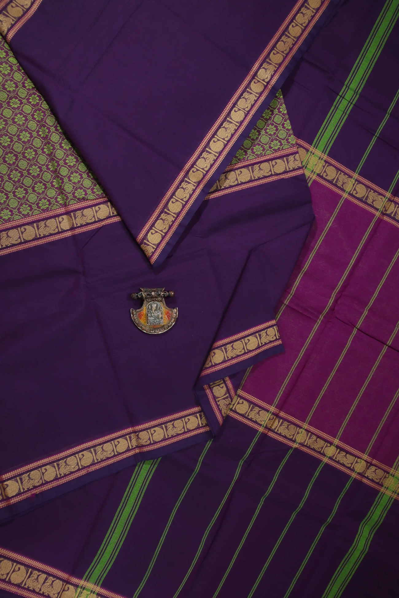 purple-muppagam-three-part-flower-kanchi-cotton-saree-uu005231-a