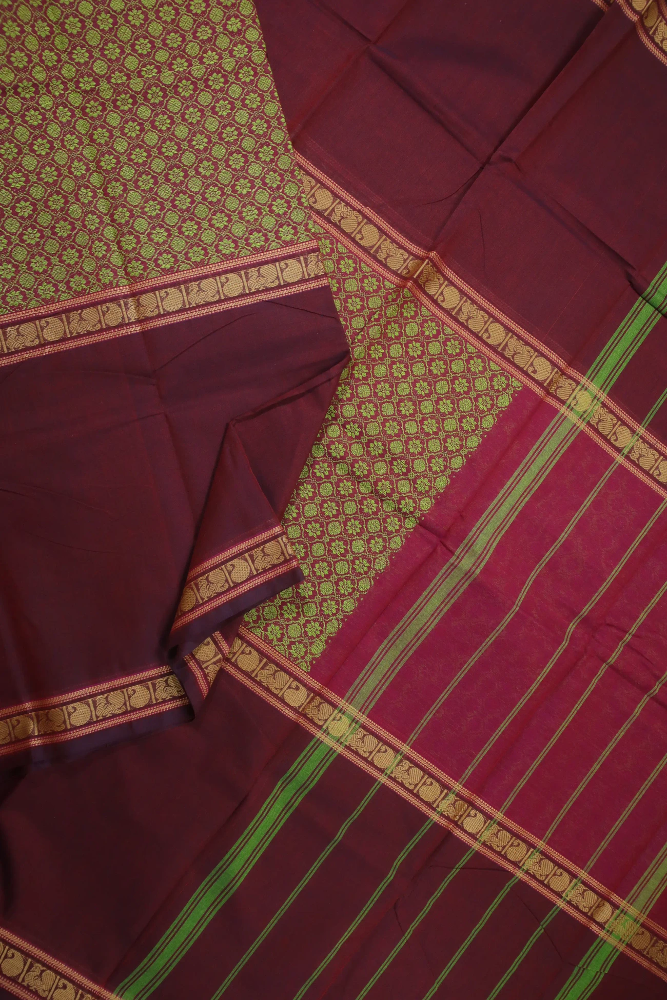 maroon-muppagam-three-part-flower-kanchi-cotton-saree-uu005240-b