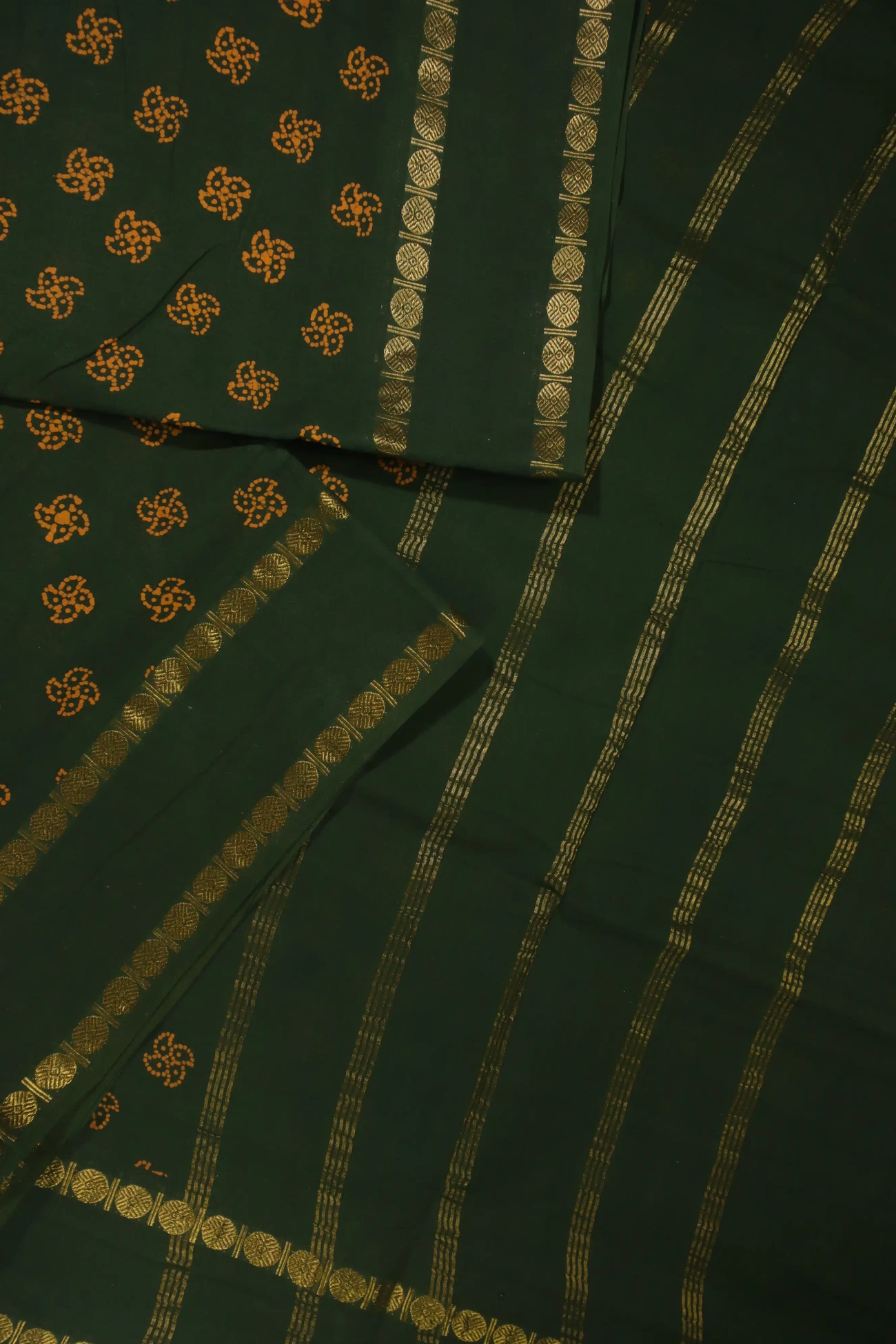 dark-green-rettai-pettu-ruthratcham-madisar-saree-ny000861-b