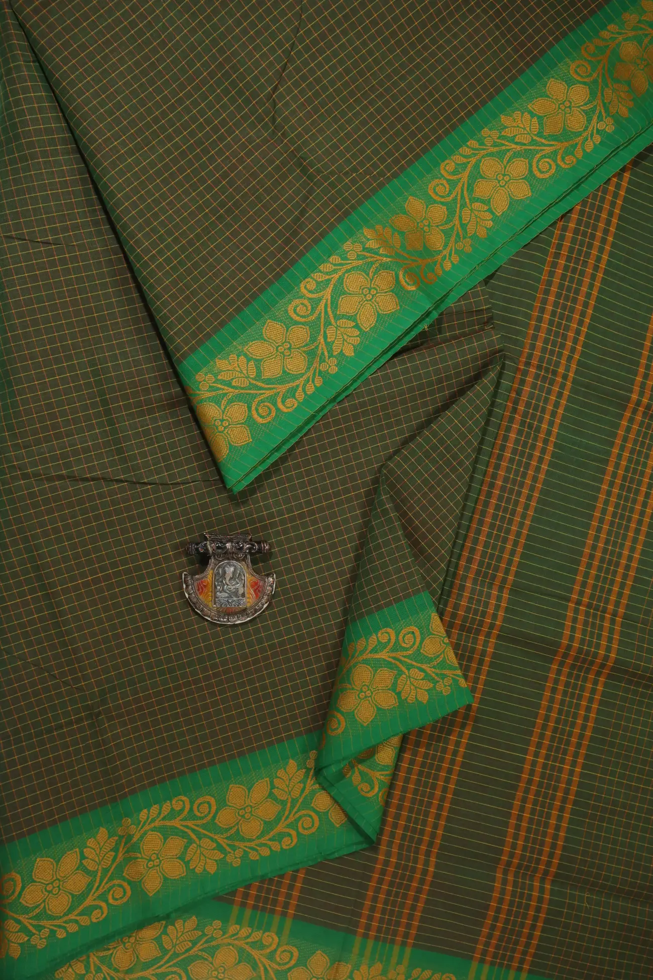 green-flower-madisar-saree-ny000848-a