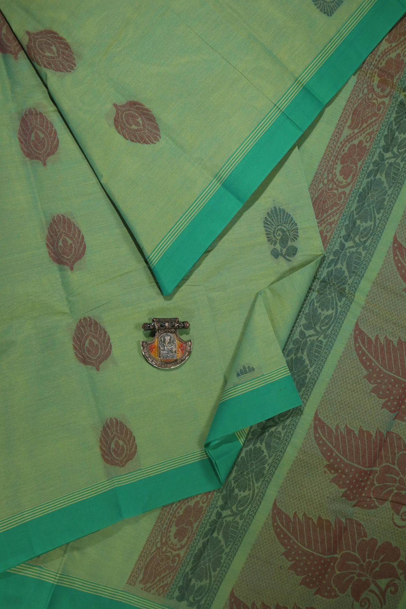 lime-green-flower-coimbatore-cotton-saree-cbe000233-a