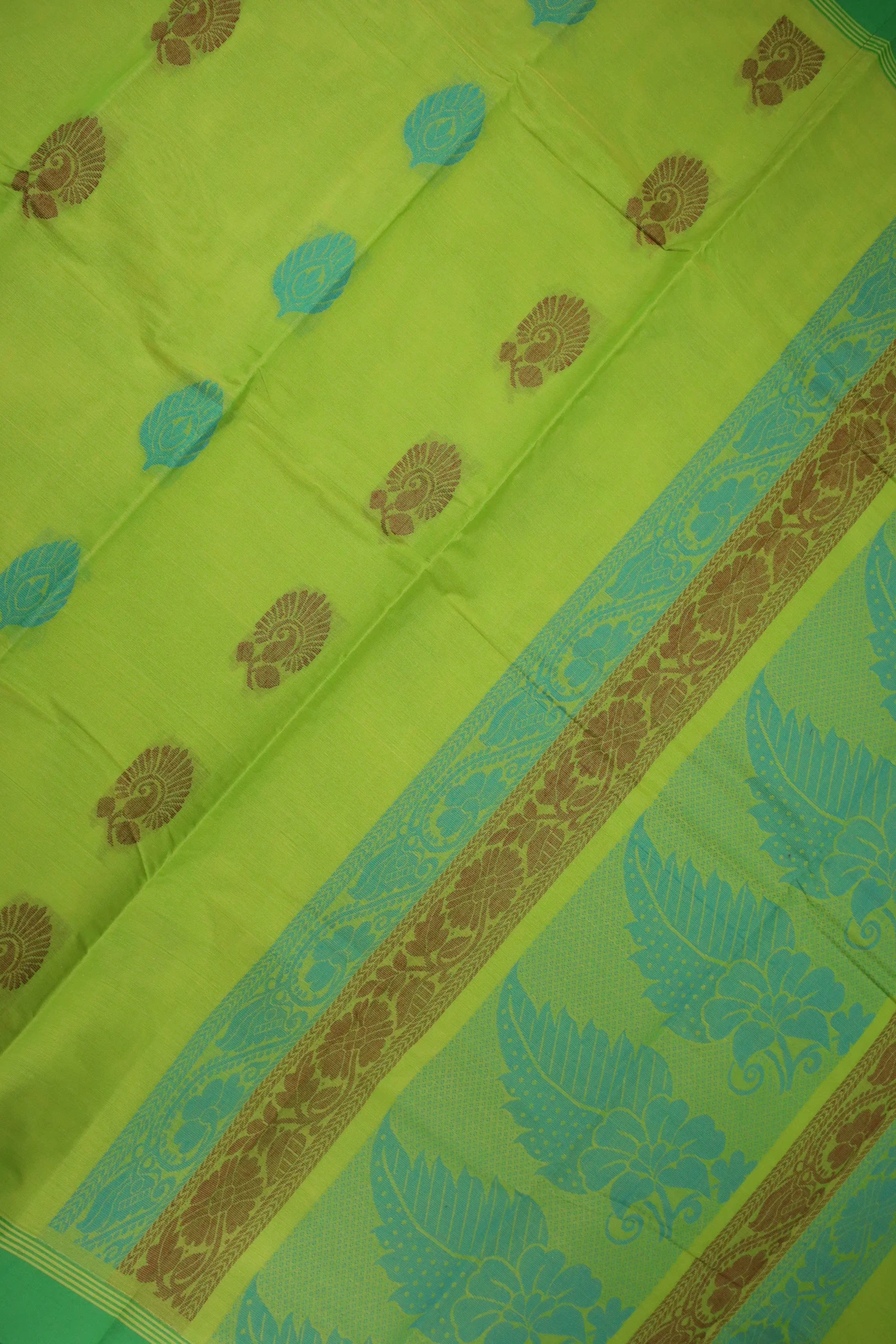 lime-green-flower-coimbatore-cotton-saree-cbe000246-c