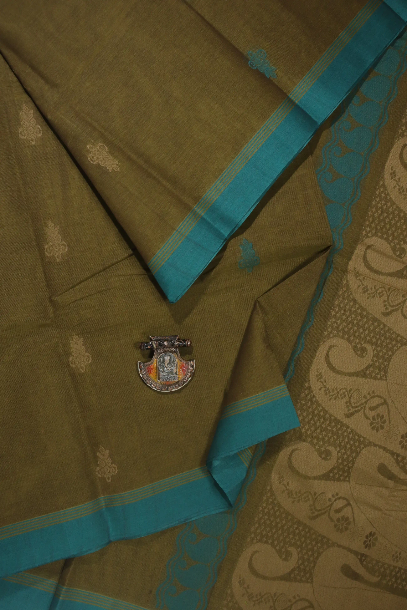 dark-khaki-flower-coimbatore-cotton-saree-cbe000228-a