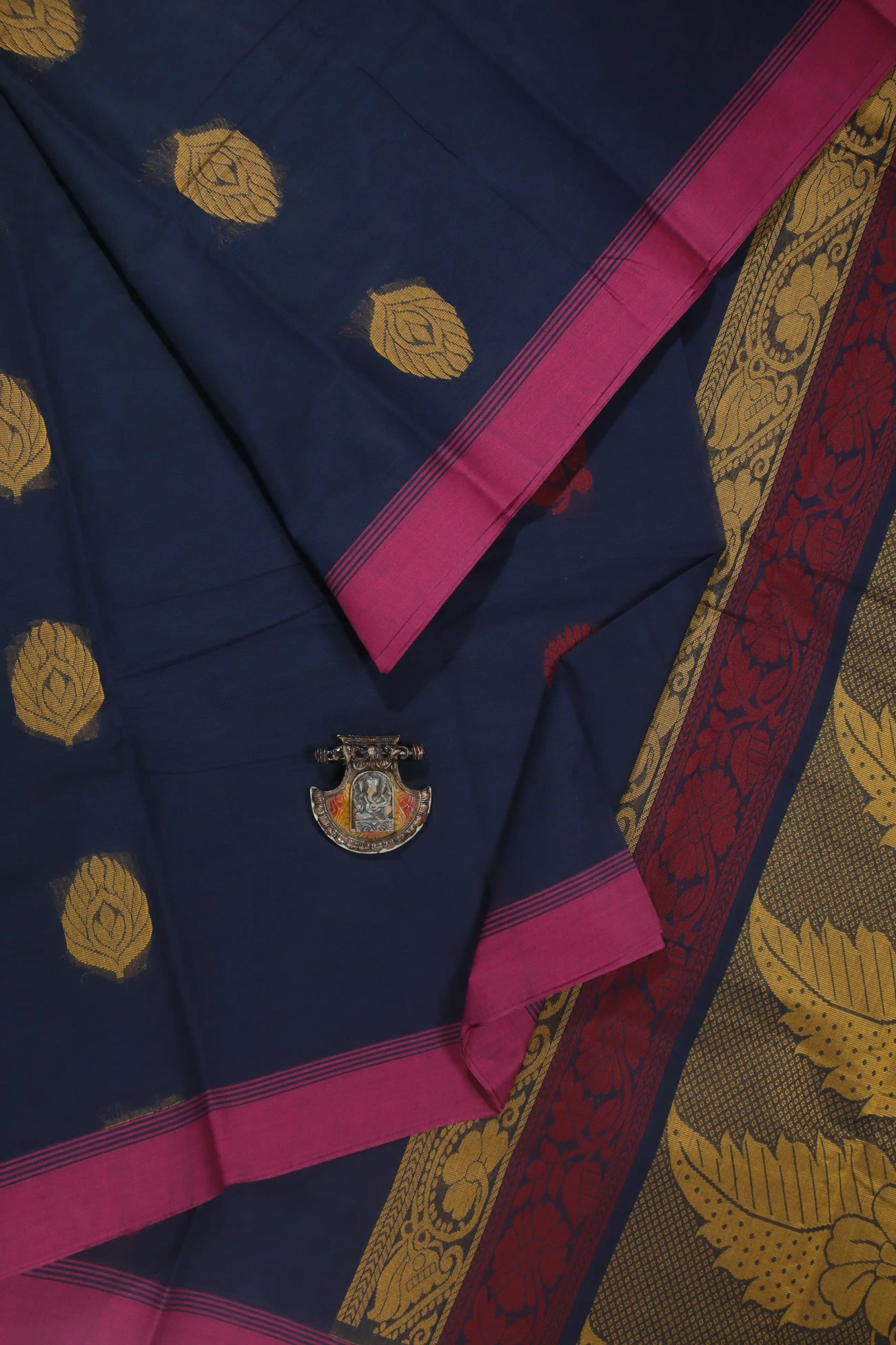 navy-flower-coimbatore-cotton-saree-cbe000216-a