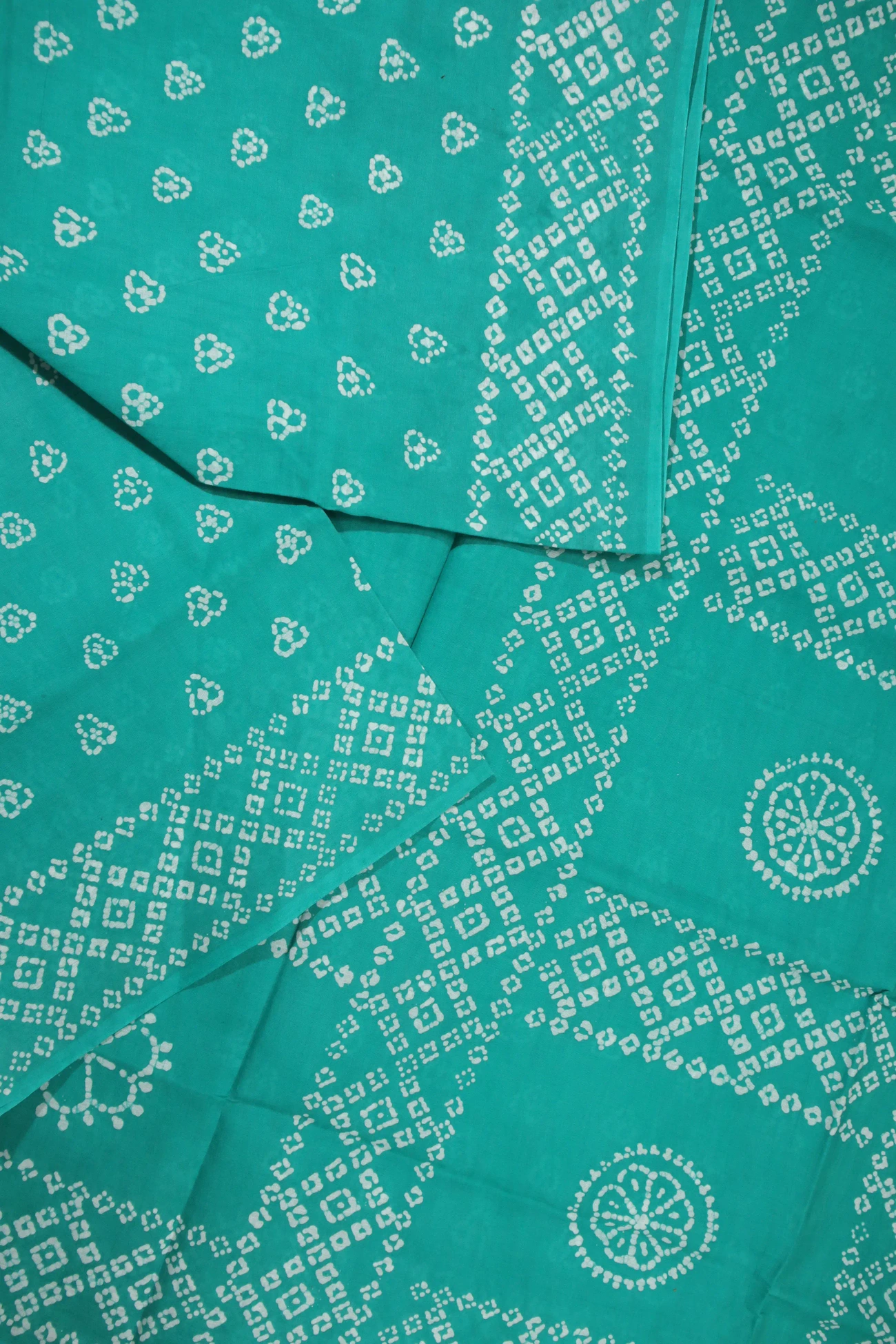 teal-buttas-madurai-sungudi-saree-ss005747-b