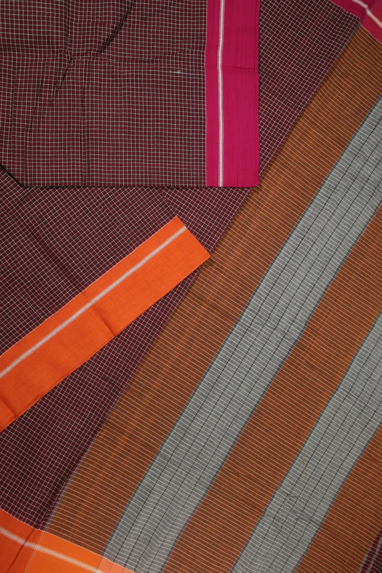 maroon-checked-patteda-anchu-saree-pa000032-b