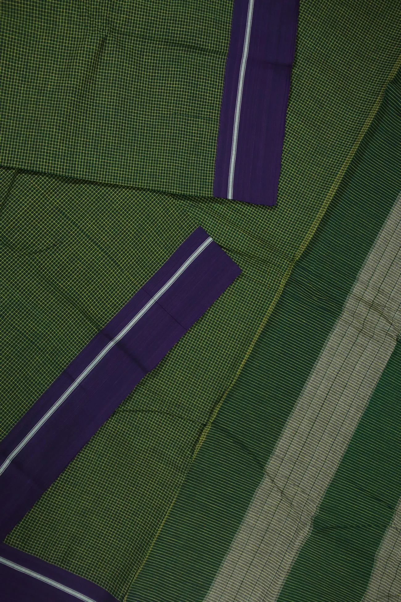 dark-green-checked-patteda-anchu-saree-pa000036-b