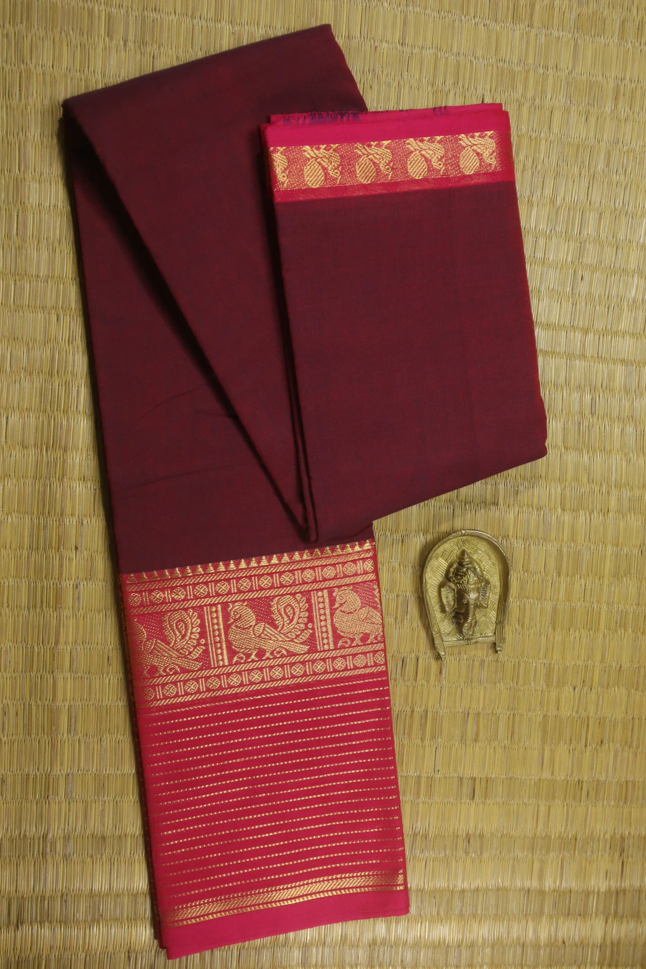 dark-maroon-peacock-ruthratcham-temple-malarkodi-saree-mk007470-a