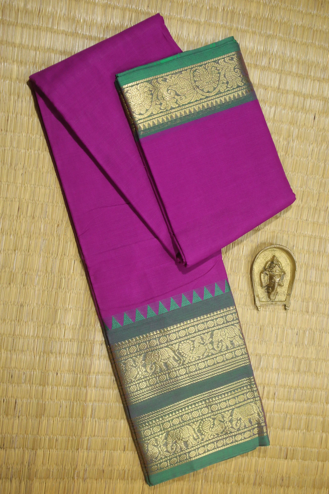 purple-elephant-peacock-malarkodi-saree-mk007646-a