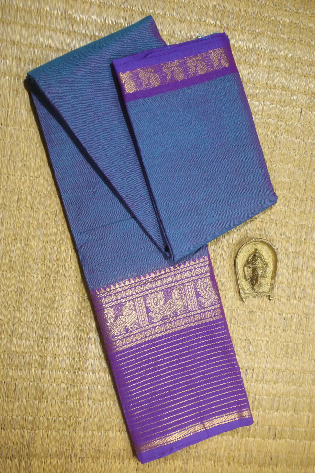 peacock-blue-peacock-ruthratcham-malarkodi-saree-mk007651-a