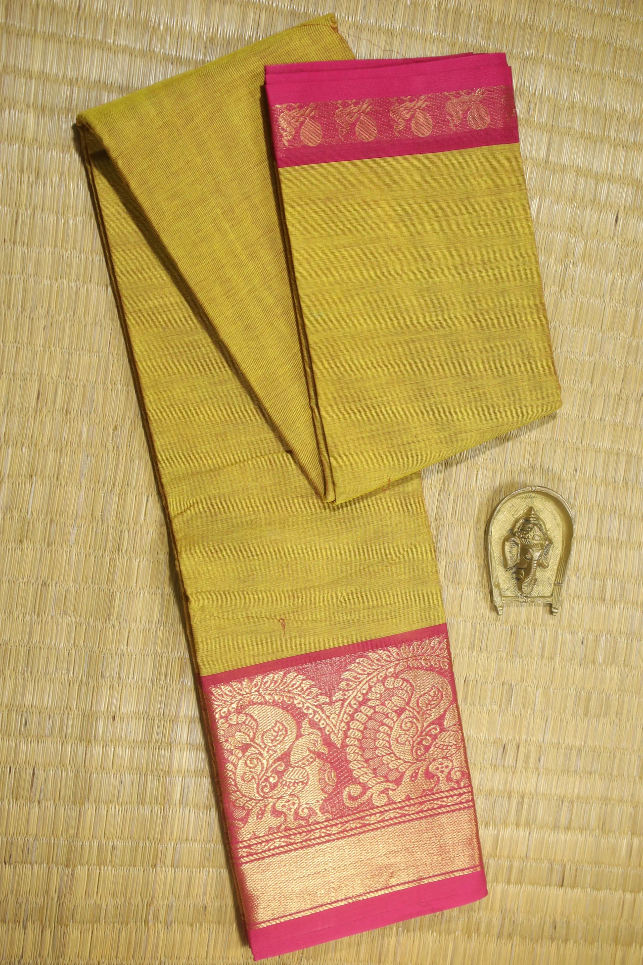 goldenrod-peacock-malarkodi-saree-mk007666-a