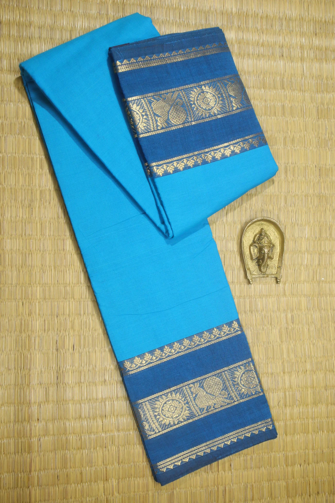 blue-peacock-ruthratcham-malarkodi-saree-mk007628-a