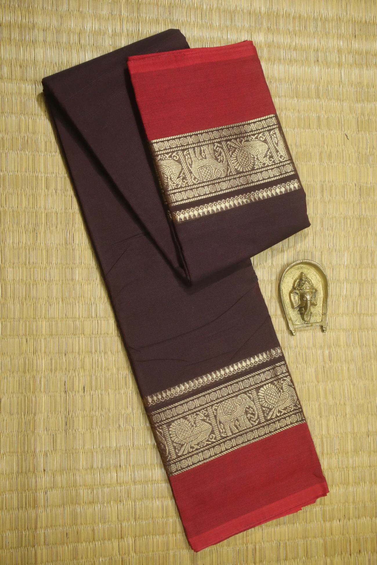 coffee-brown-peacock-elephant-malarkodi-saree-mk007629-a