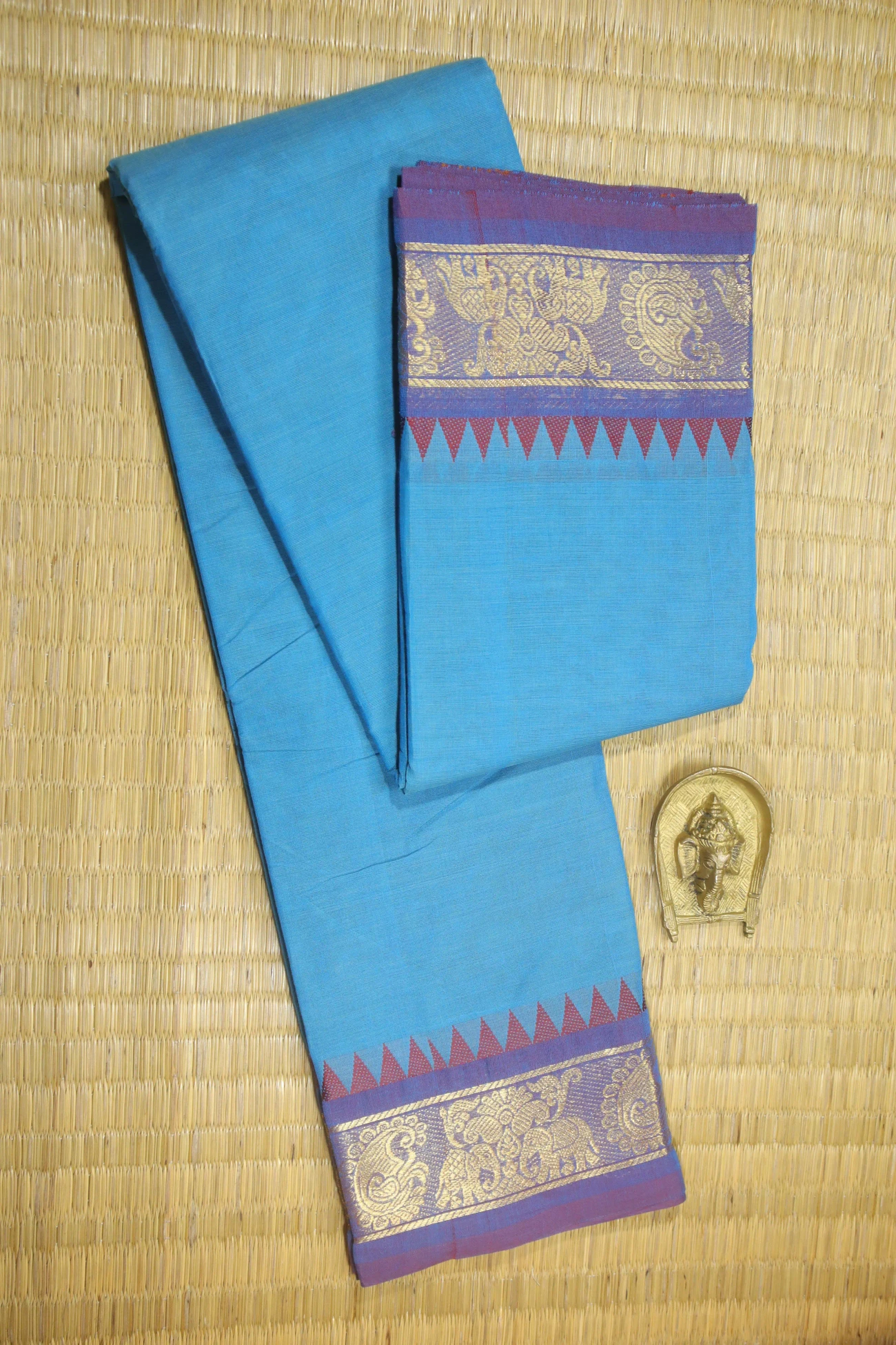 light-sky-blue-temple-elephant-malarkodi-saree-mk007502-a