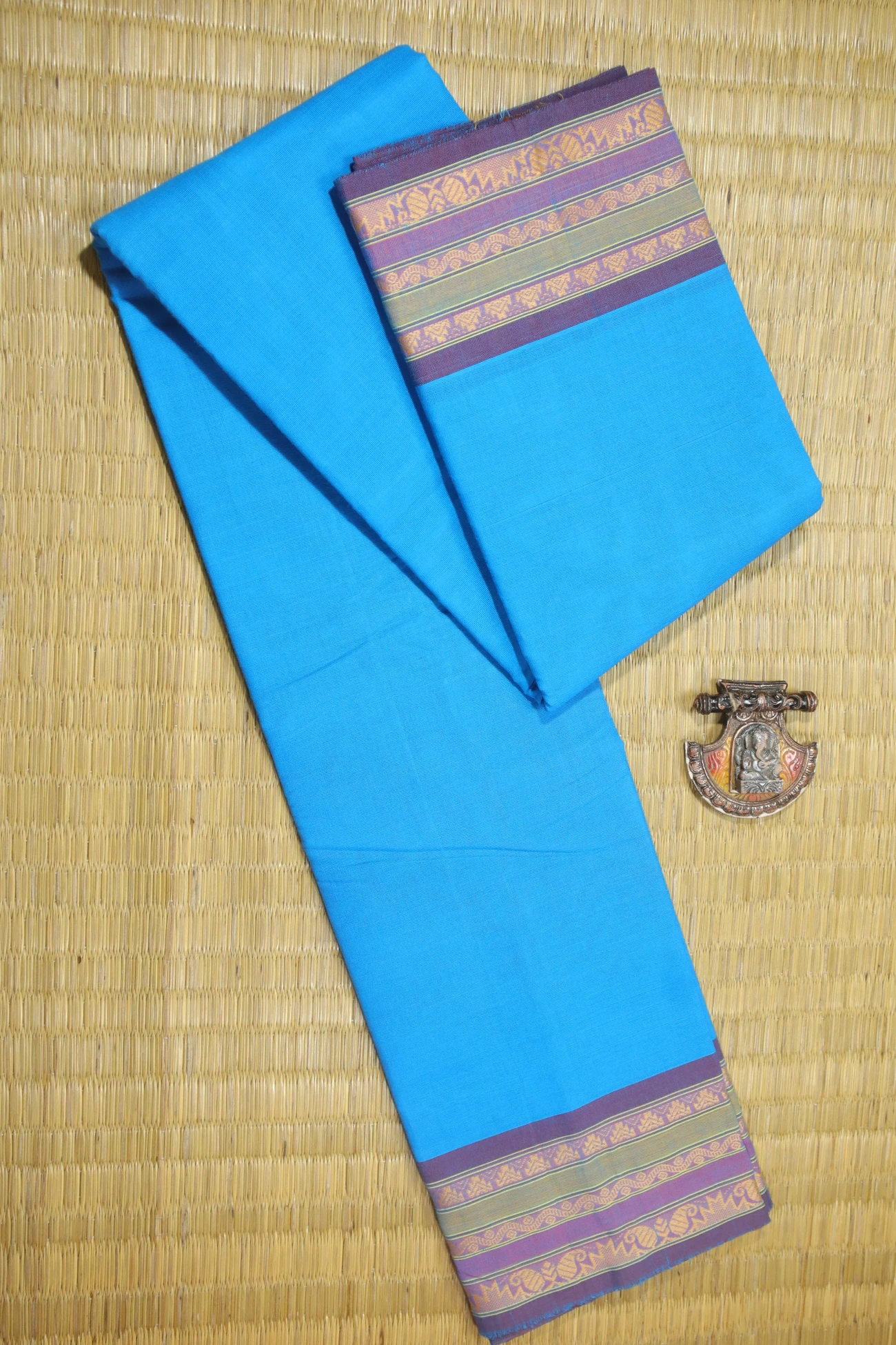 sky-blue-temple-mango-malarkodi-saree-mk007557-a