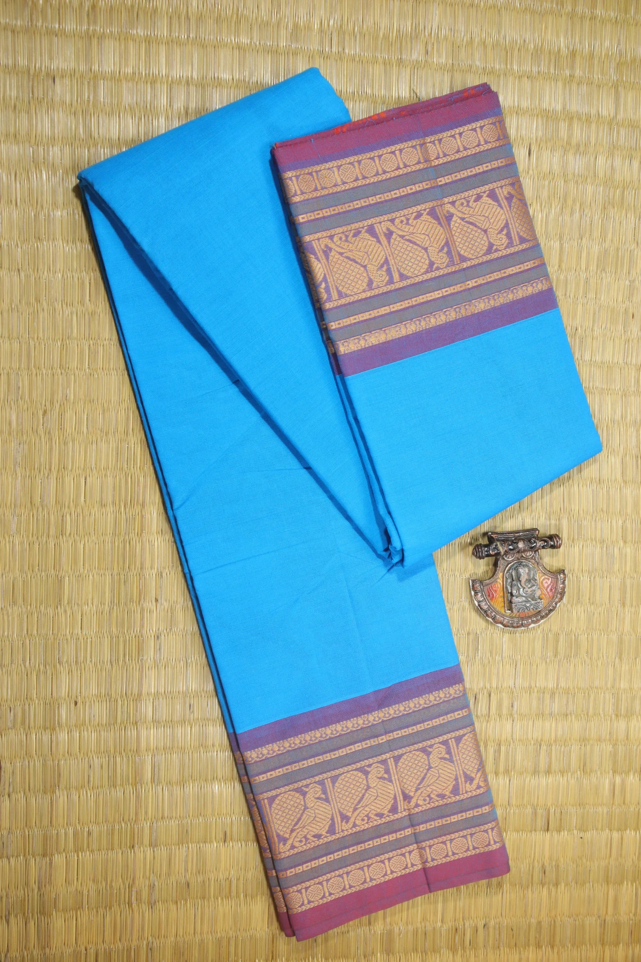 sky-blue-peacock-malarkodi-saree-mk007550-a