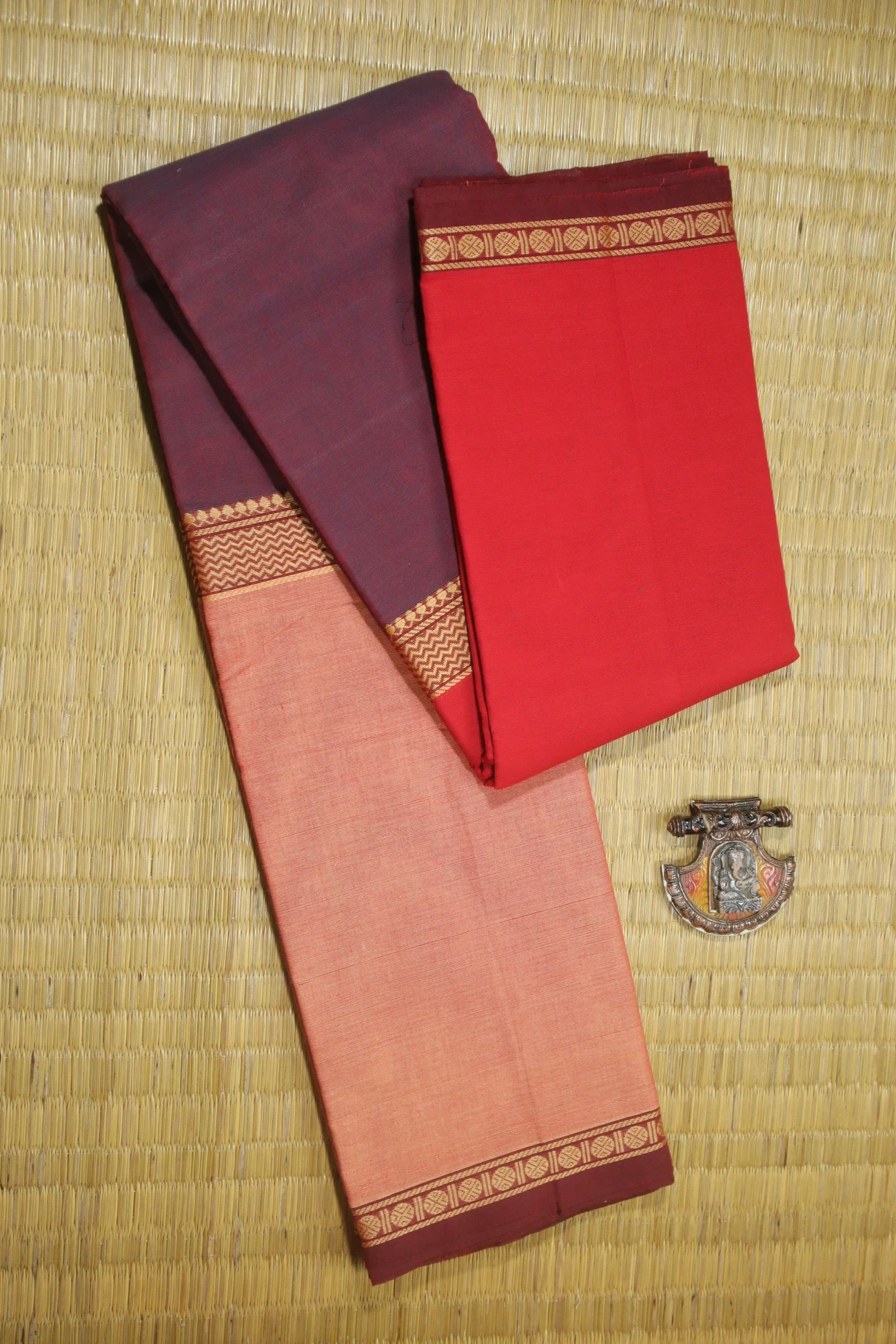 dark-maroon-ruthratcham-muppagam-three-part-malarkodi-saree-mk007563-a